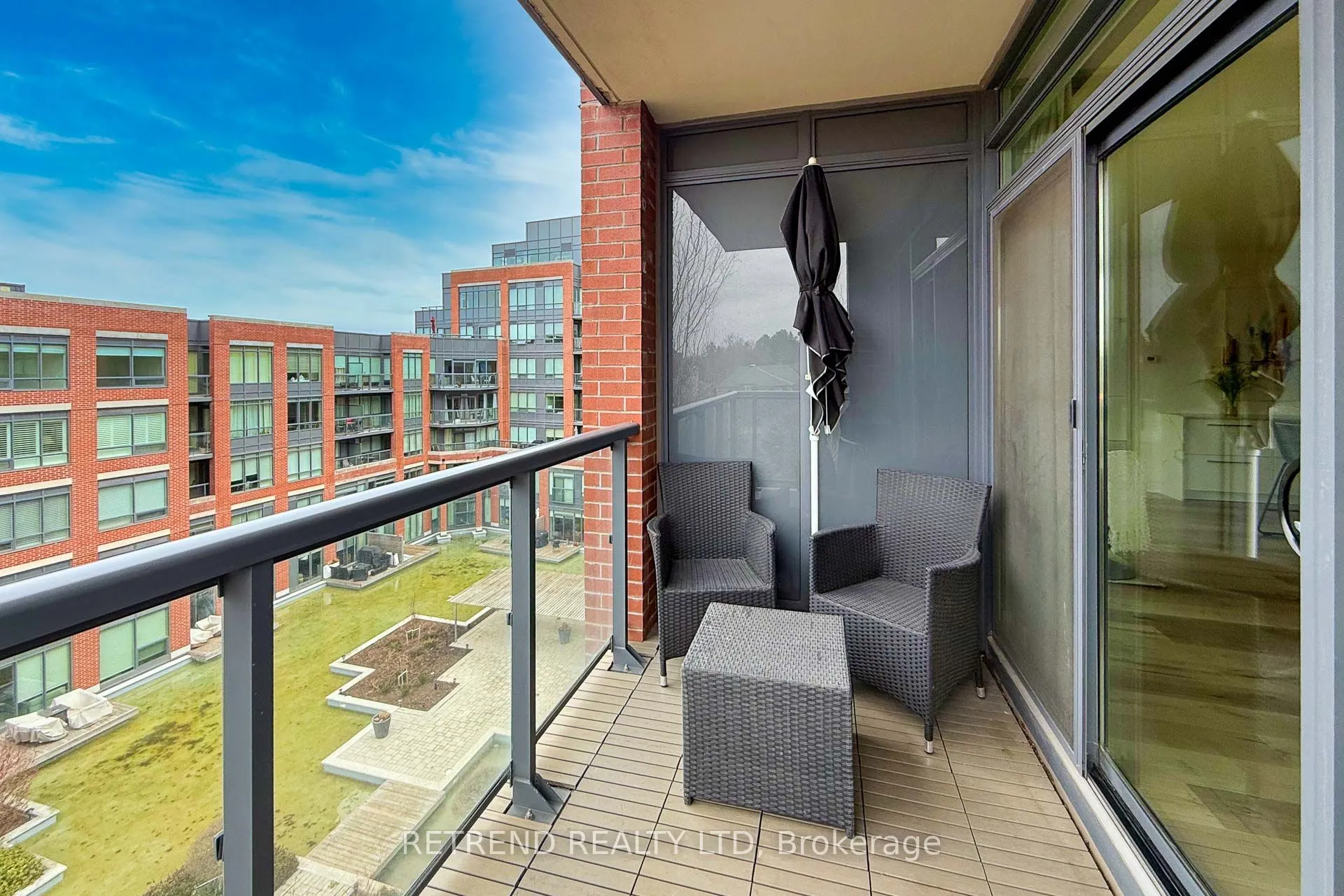 7608 Yonge Street, #541
