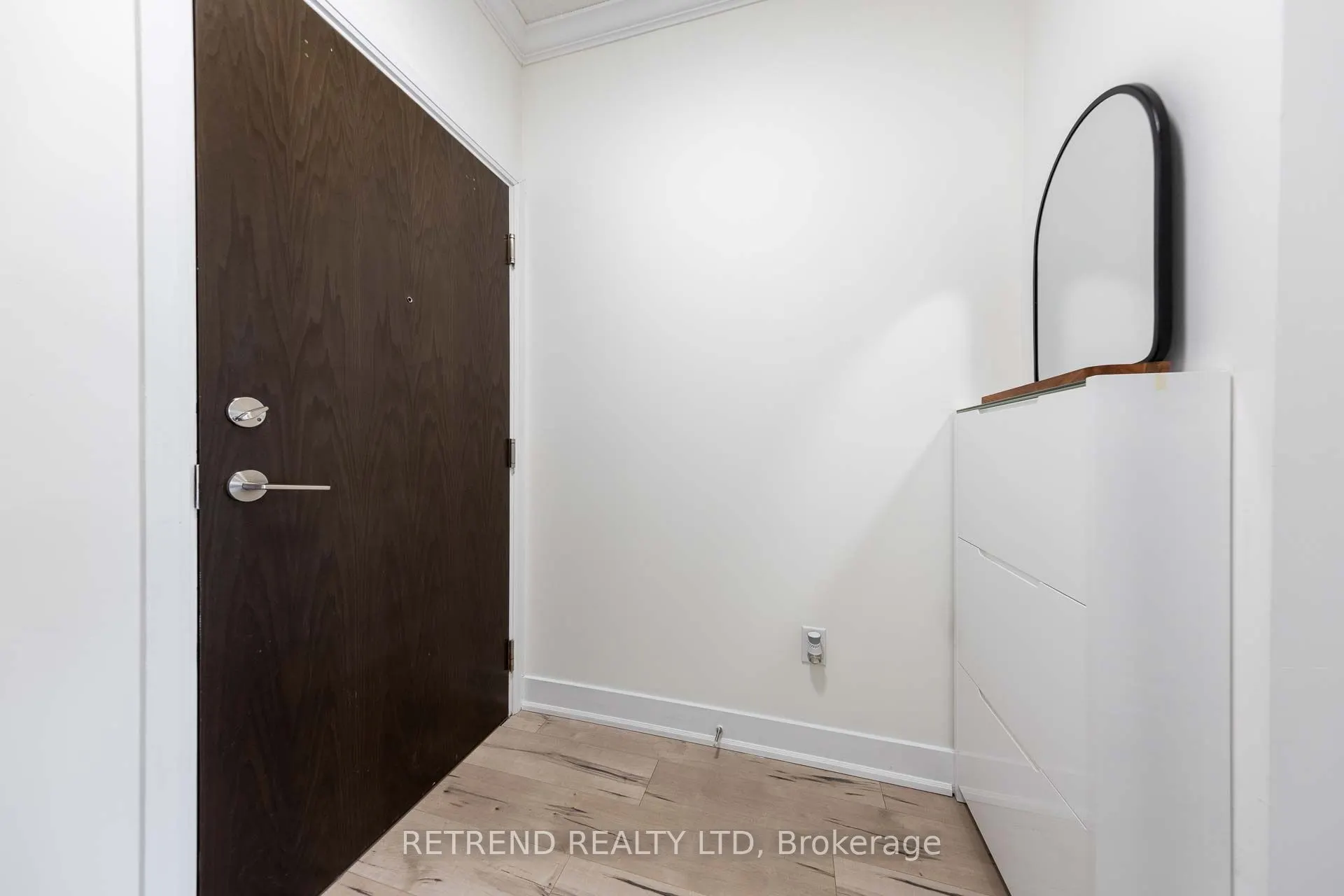 7608 Yonge Street, #541