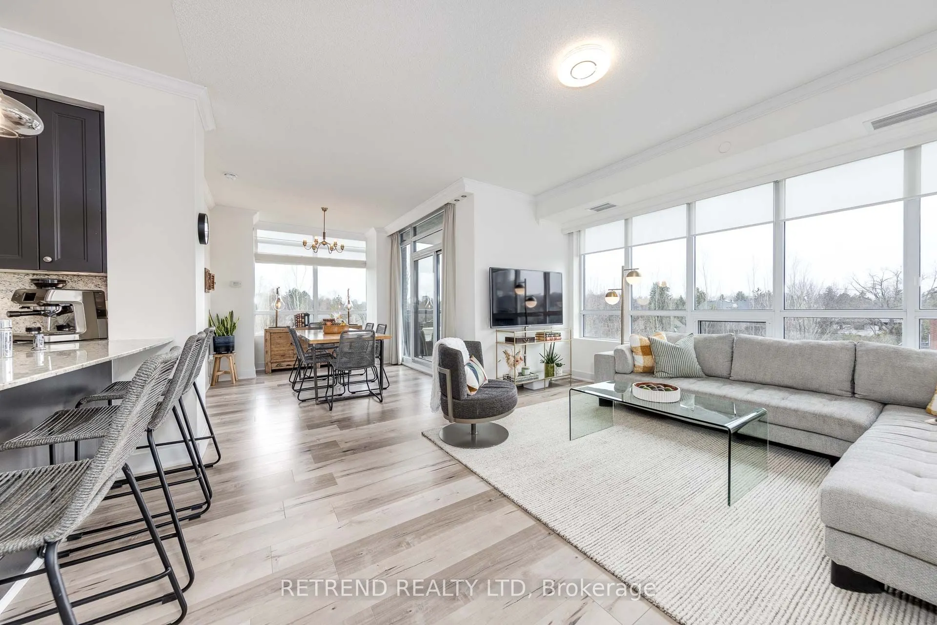7608 Yonge Street, #541