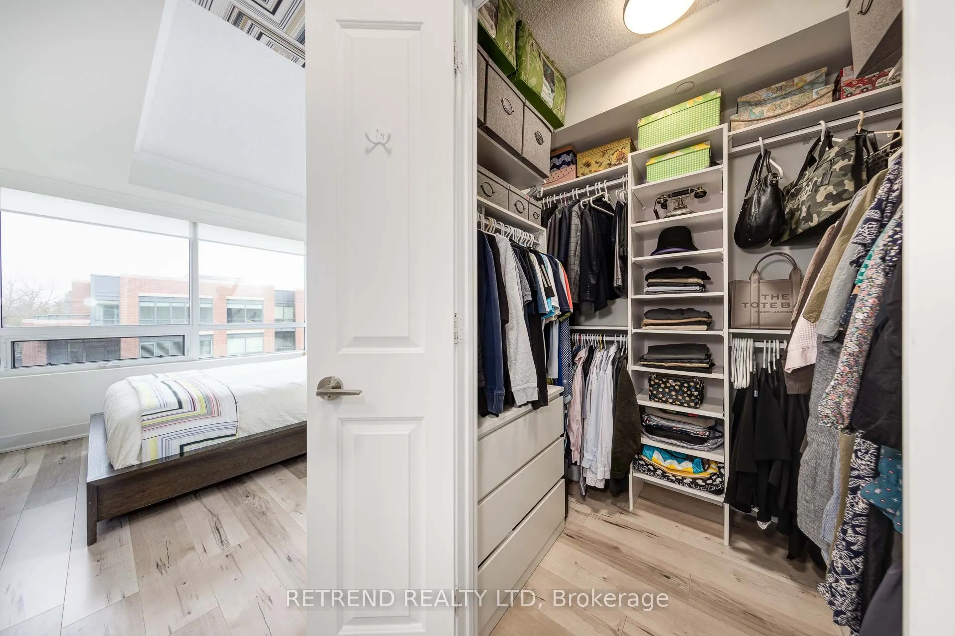7608 Yonge Street, #541