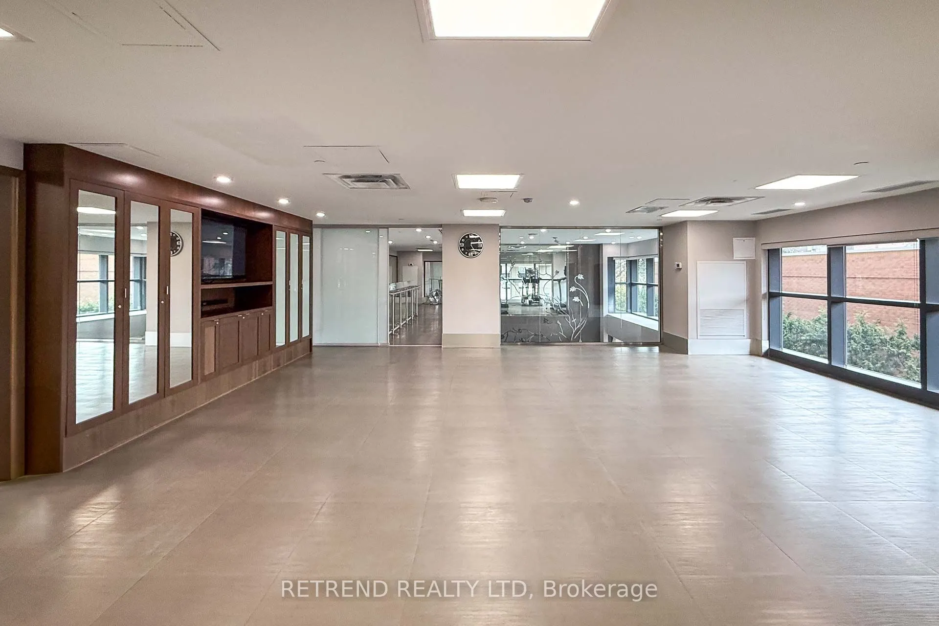 7608 Yonge Street, #541