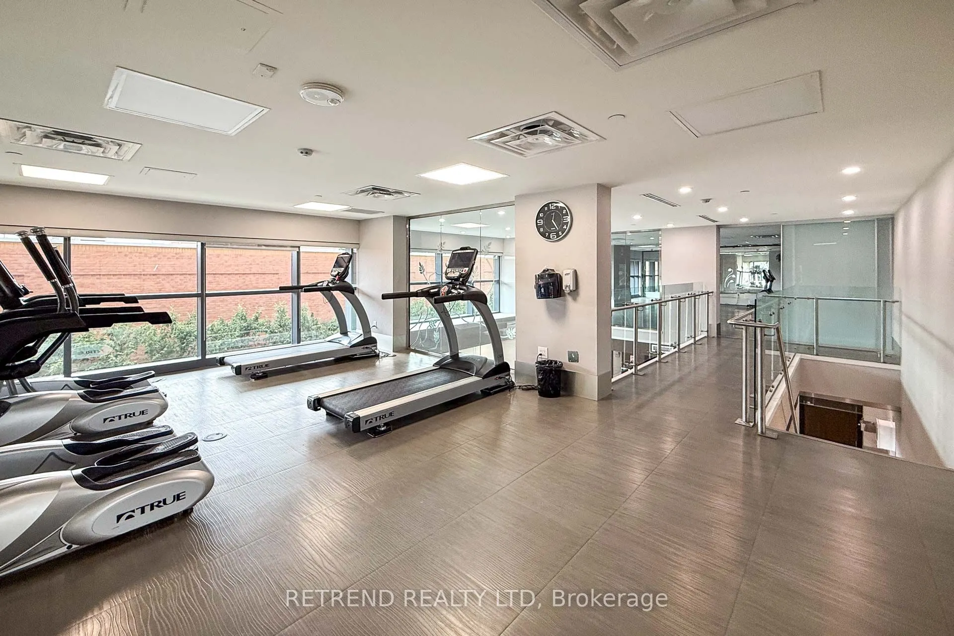 7608 Yonge Street, #541