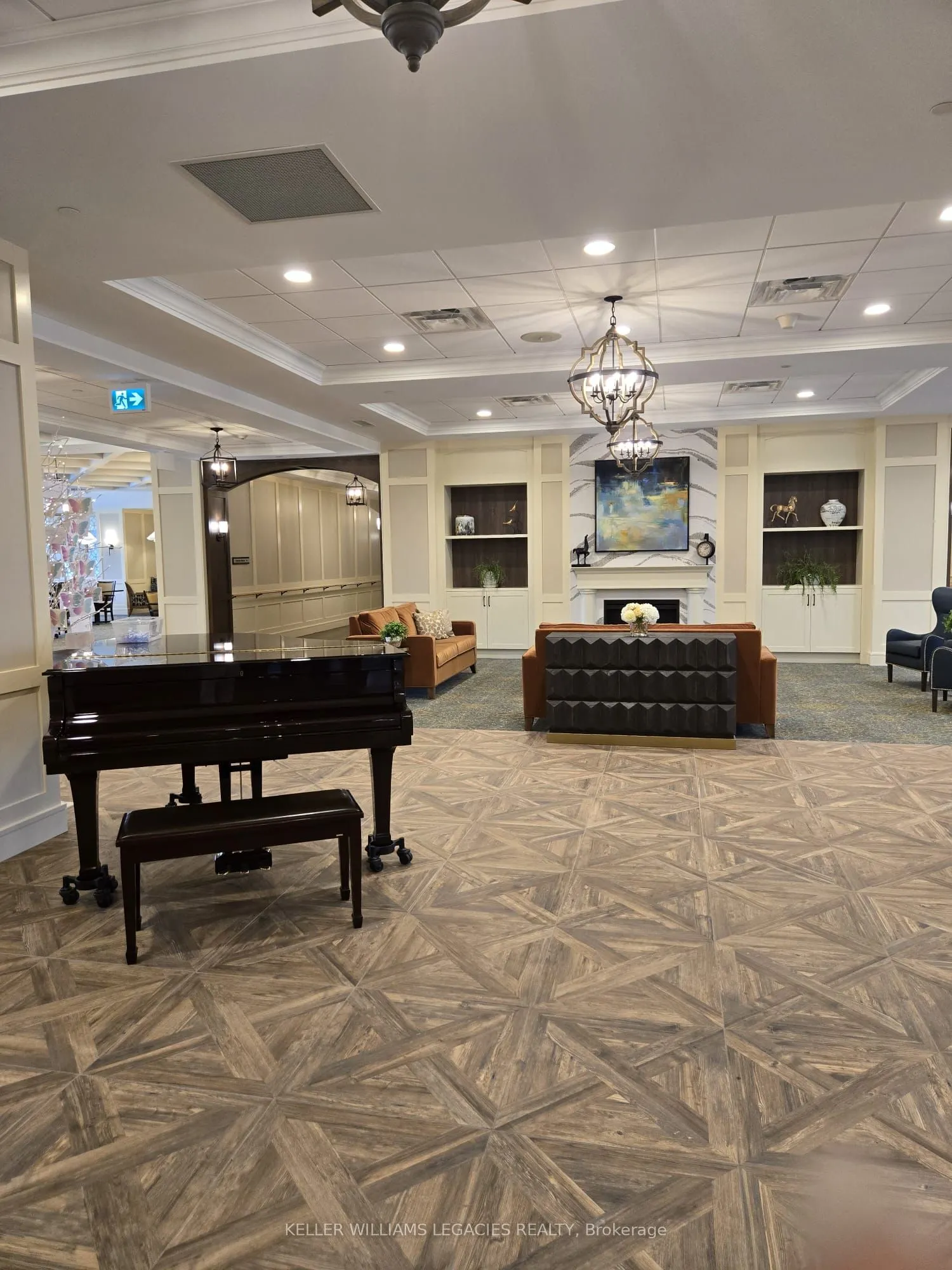 460 William Graham Drive, #113