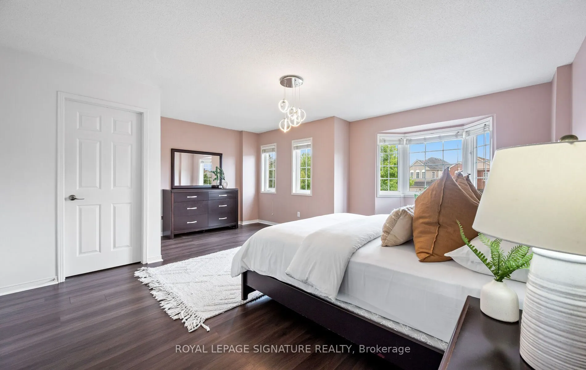 541 Pelletier Court