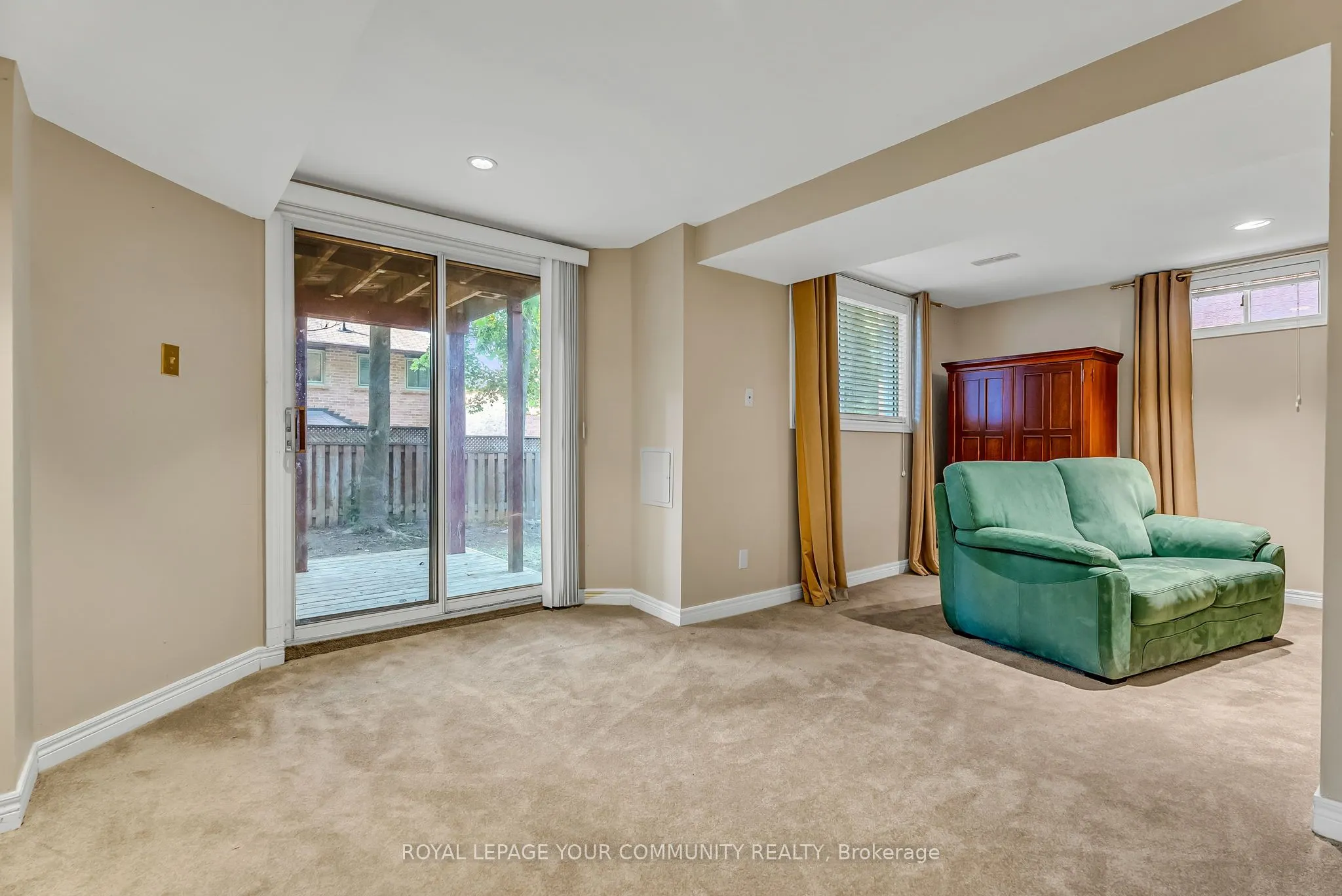 55 Lensmith Drive