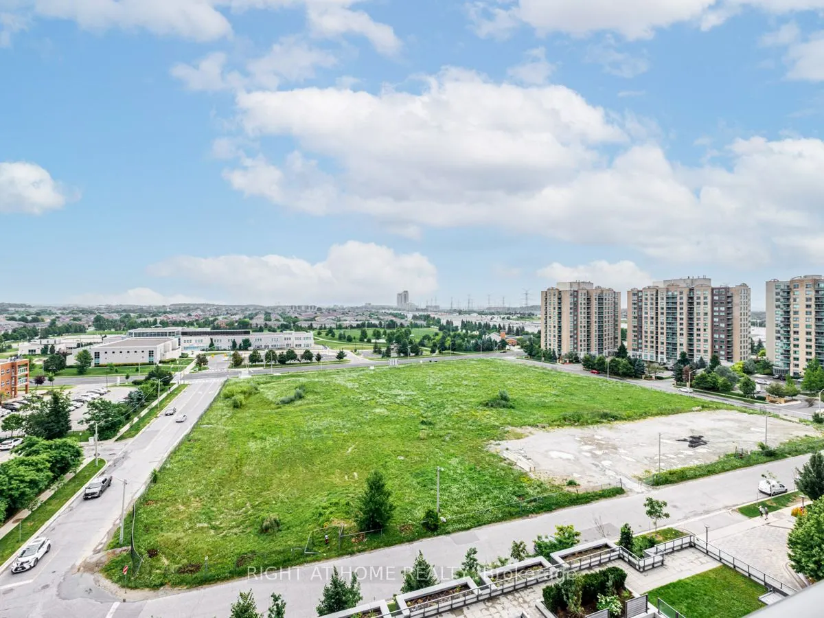 65 Oneida Crescent, #1010