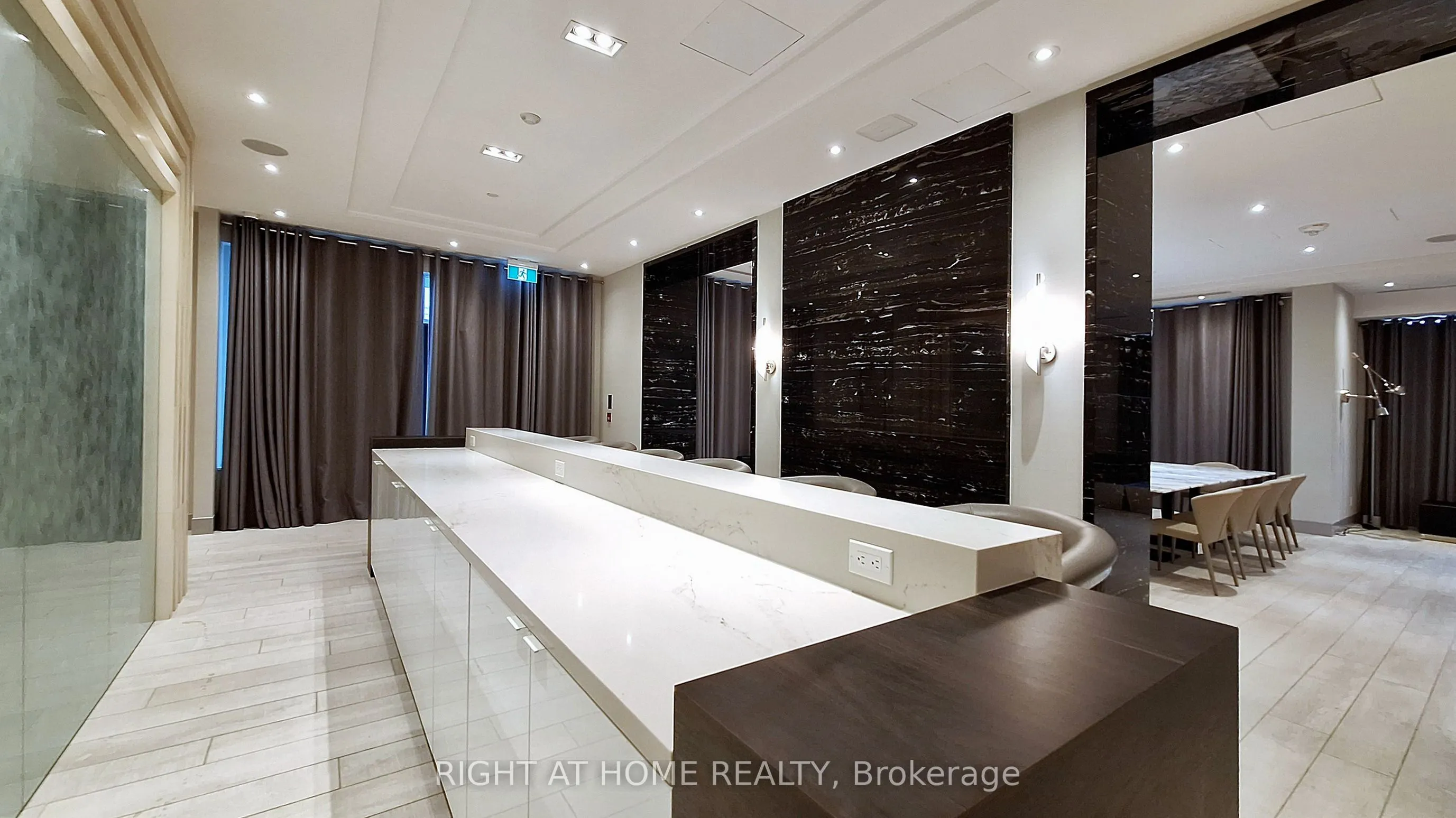 398 Highway 7 E, #710