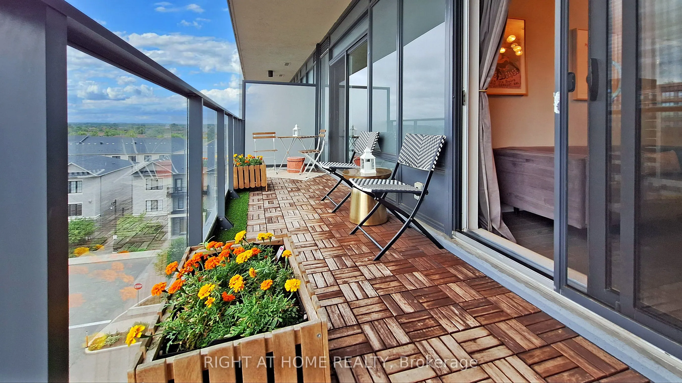 398 Highway 7 E, #710