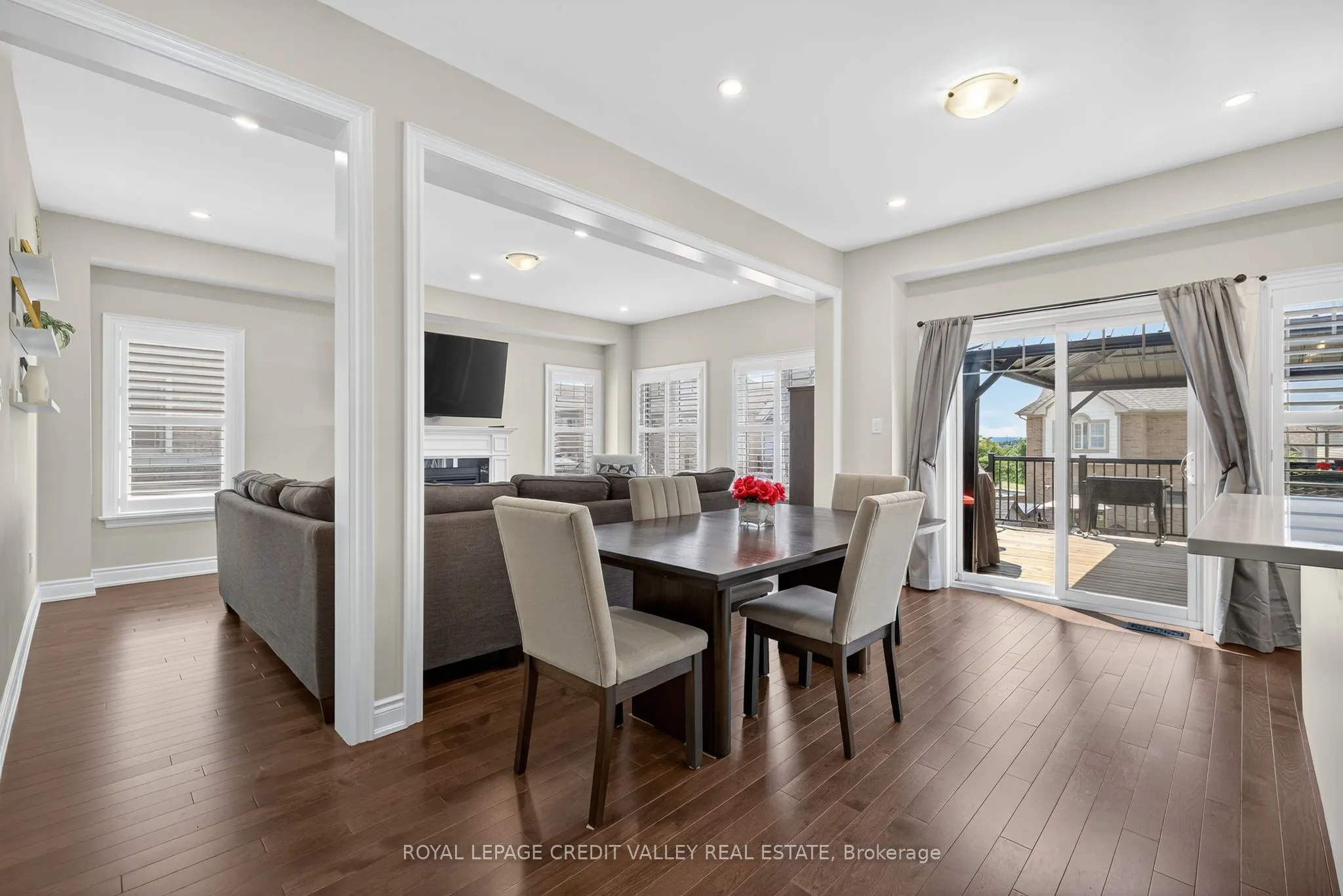 29 Janes Crescent