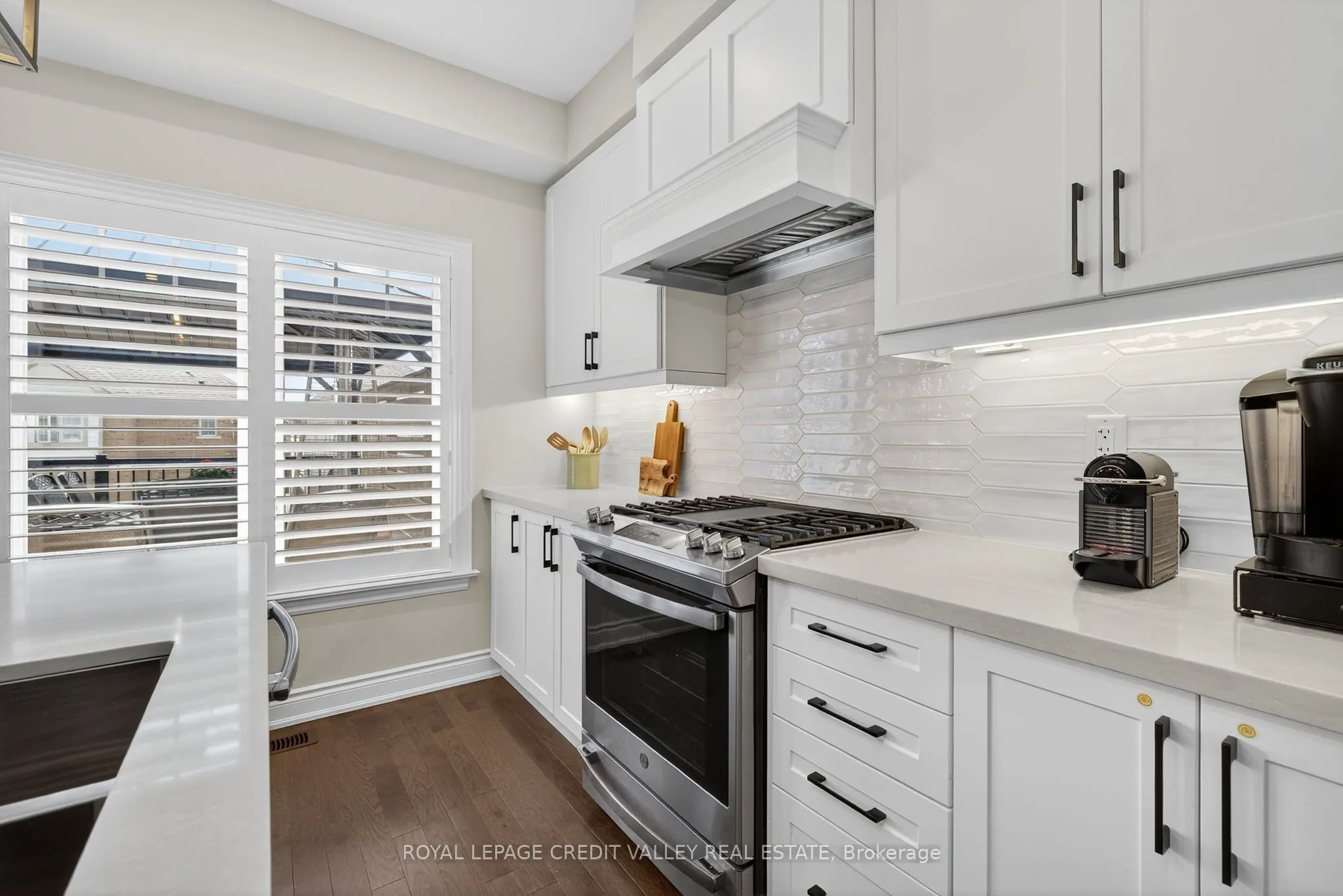 29 Janes Crescent