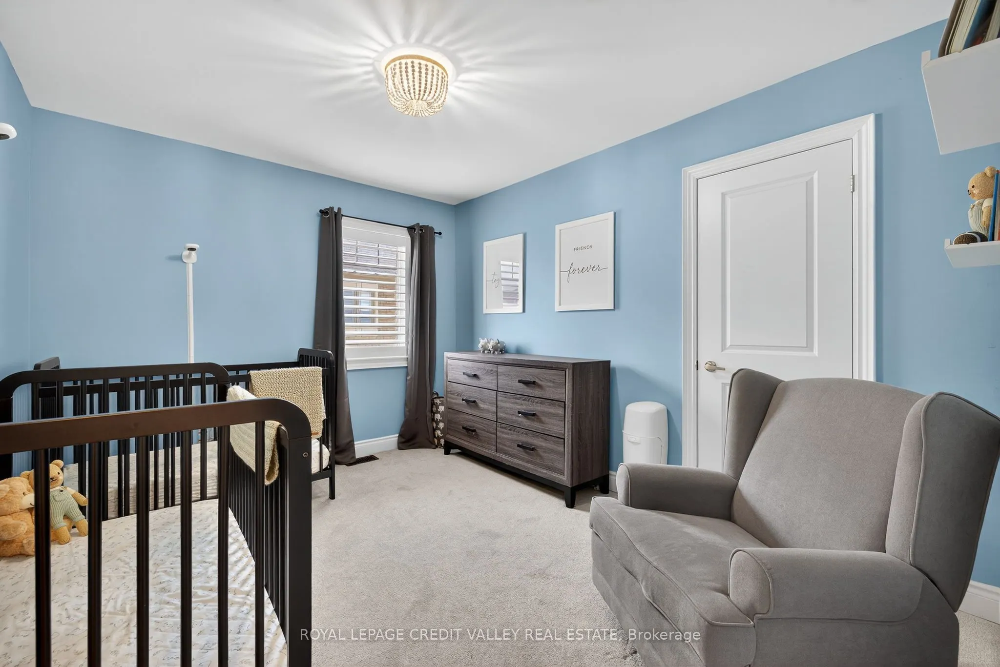29 Janes Crescent