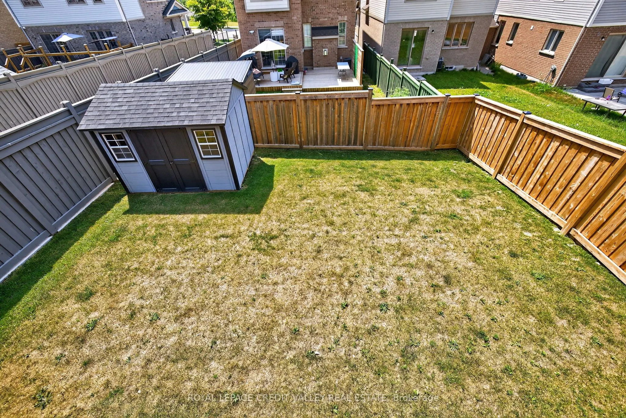 29 Janes Crescent