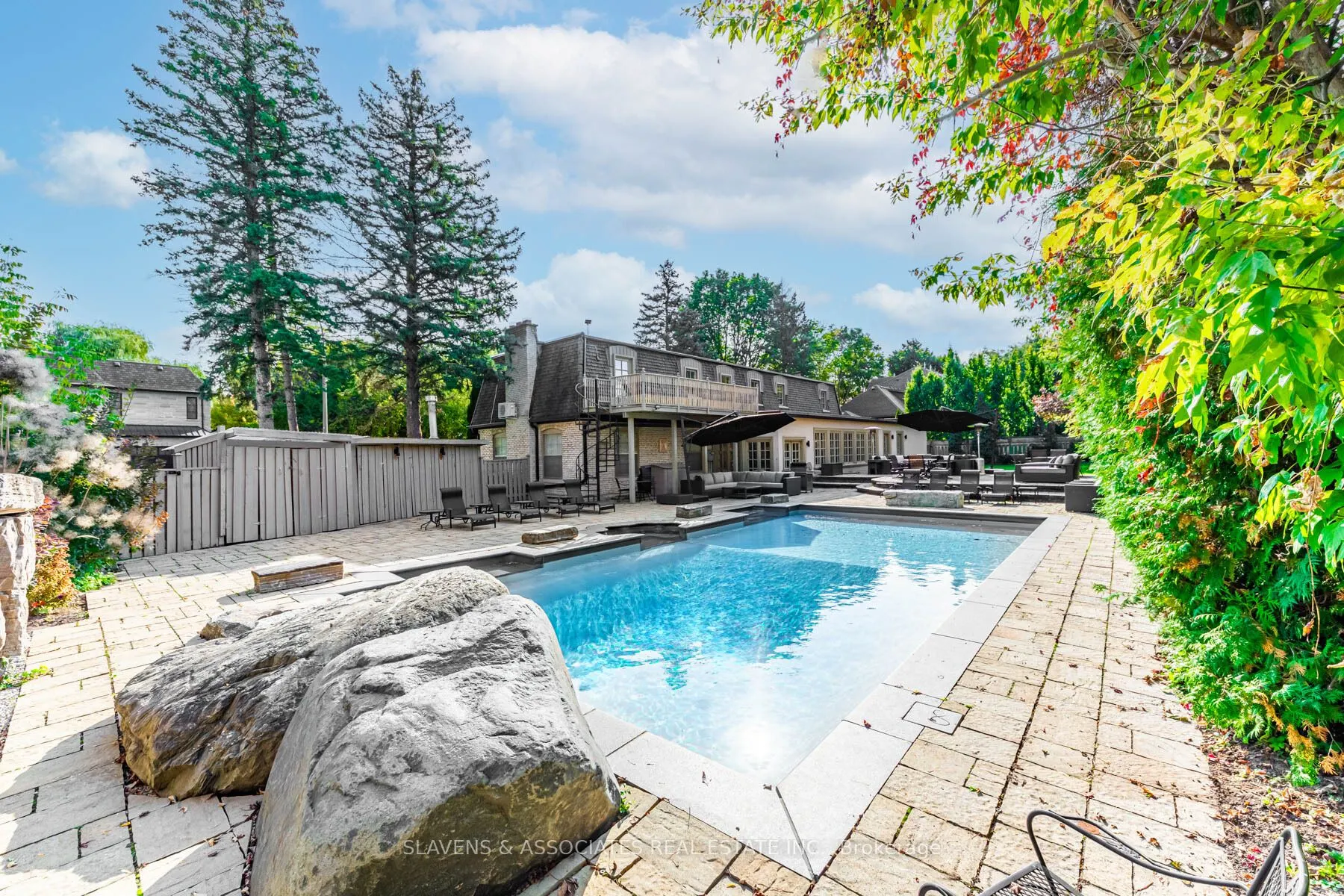 18 Hammok Crescent