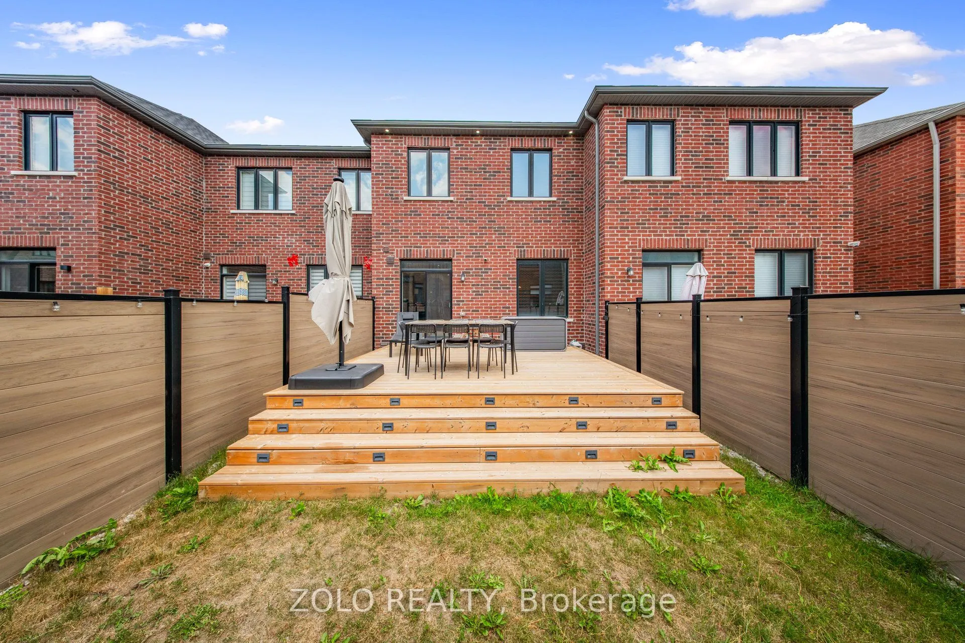 576 Barons Street