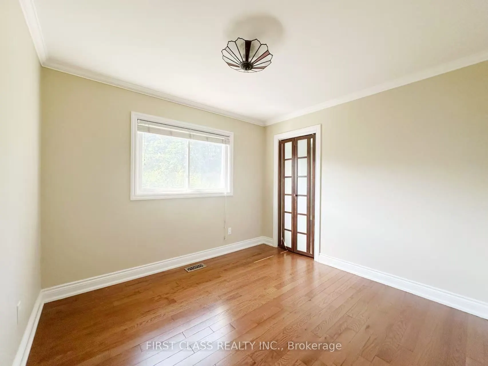 3 Veronica Crescent S