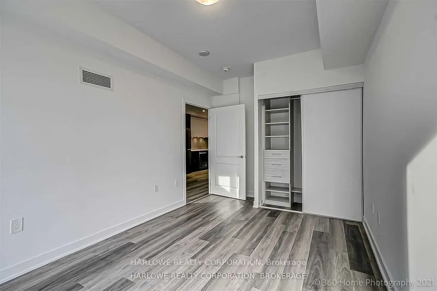 100 Eagle Rock Way, #307