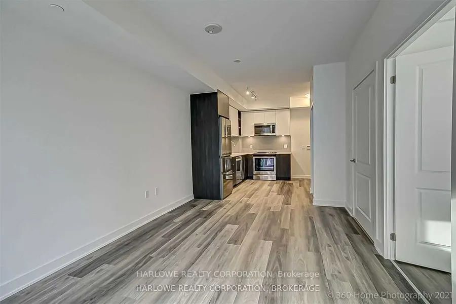 100 Eagle Rock Way, #307