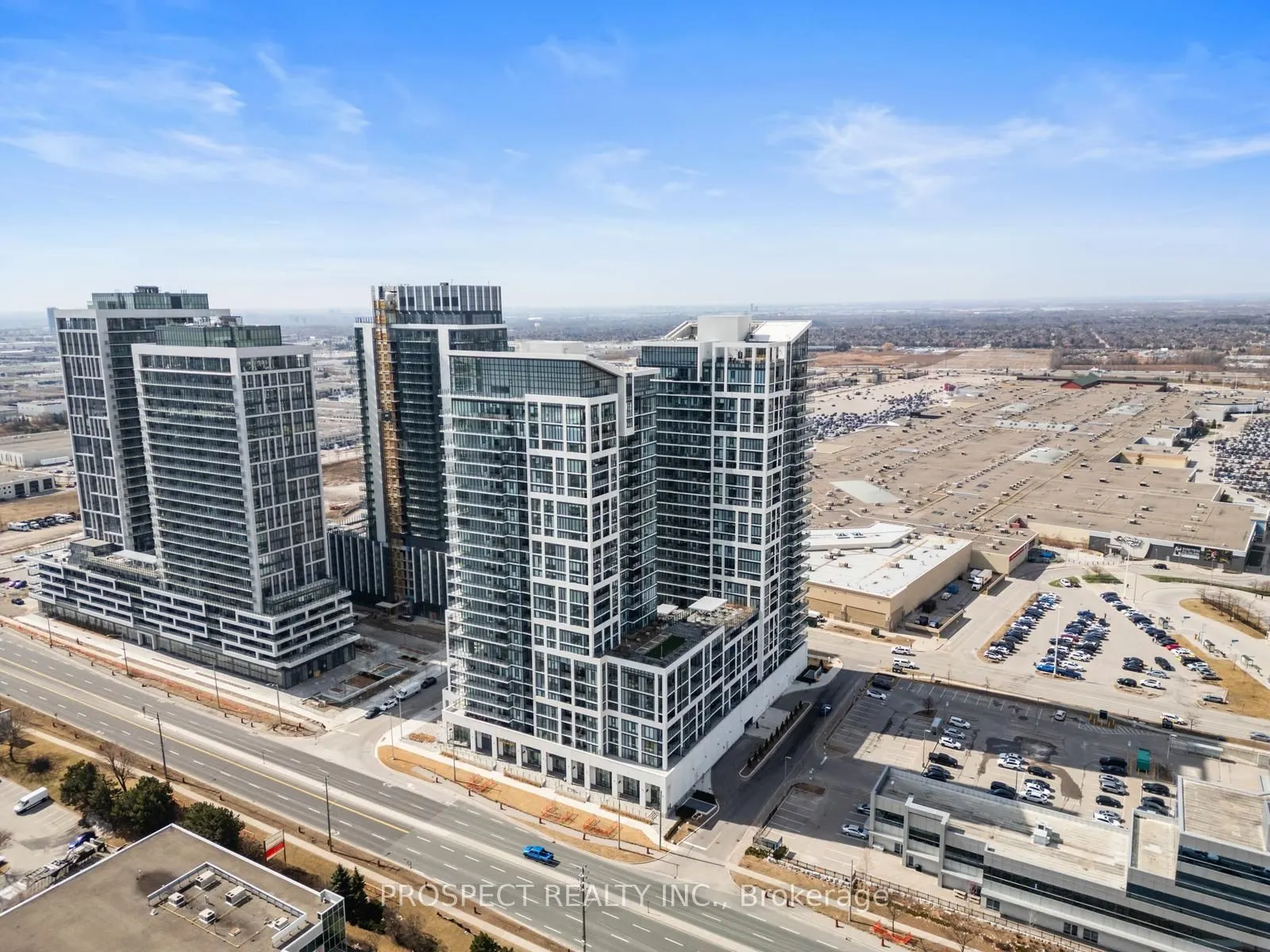 9000 Jane Street, #708