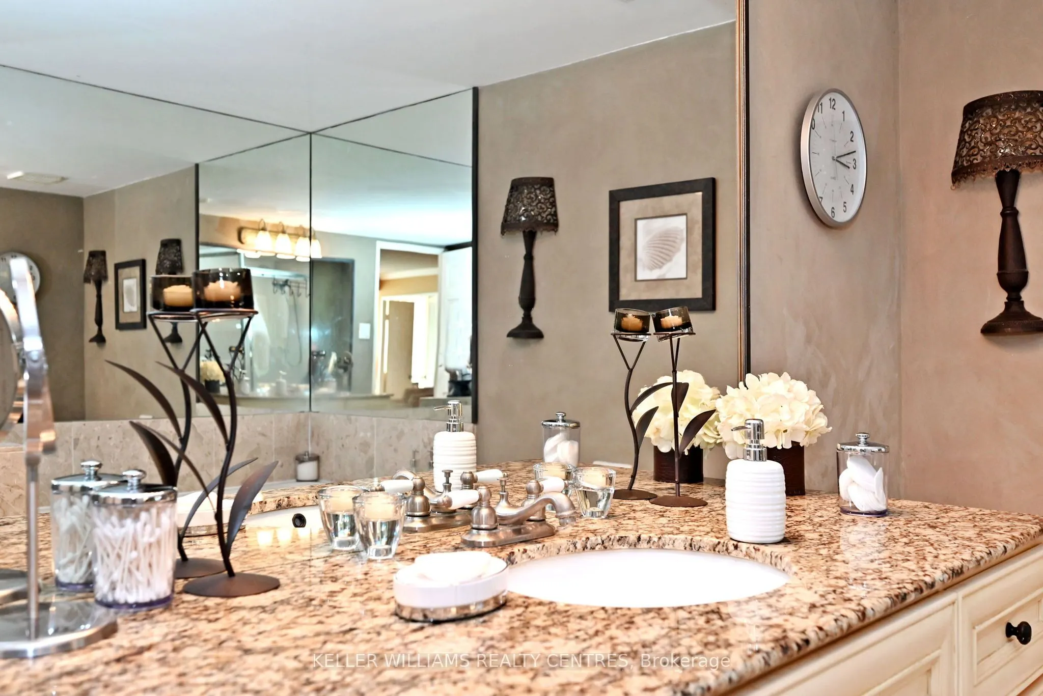 14924 Yonge Street, #223