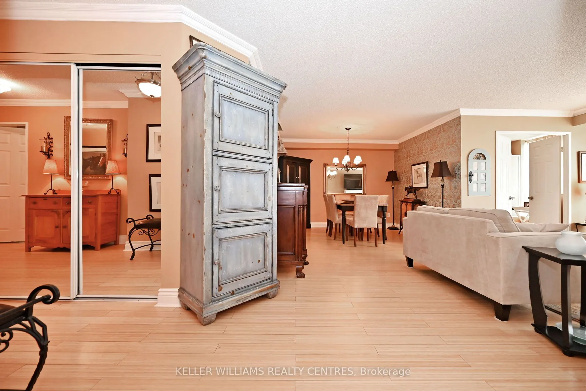 14924 Yonge Street, #223
