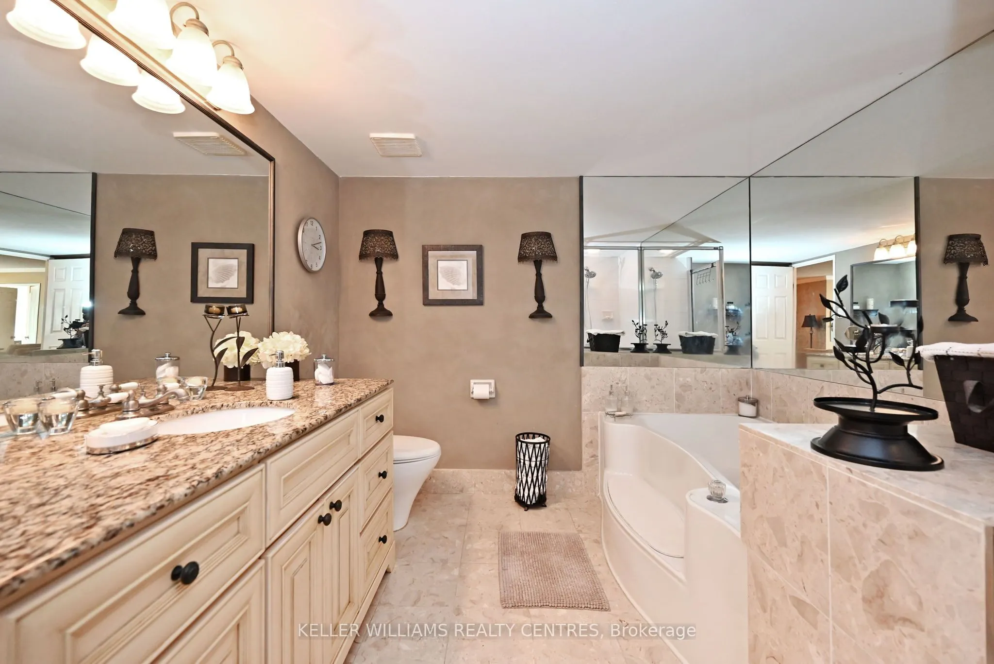 14924 Yonge Street, #223
