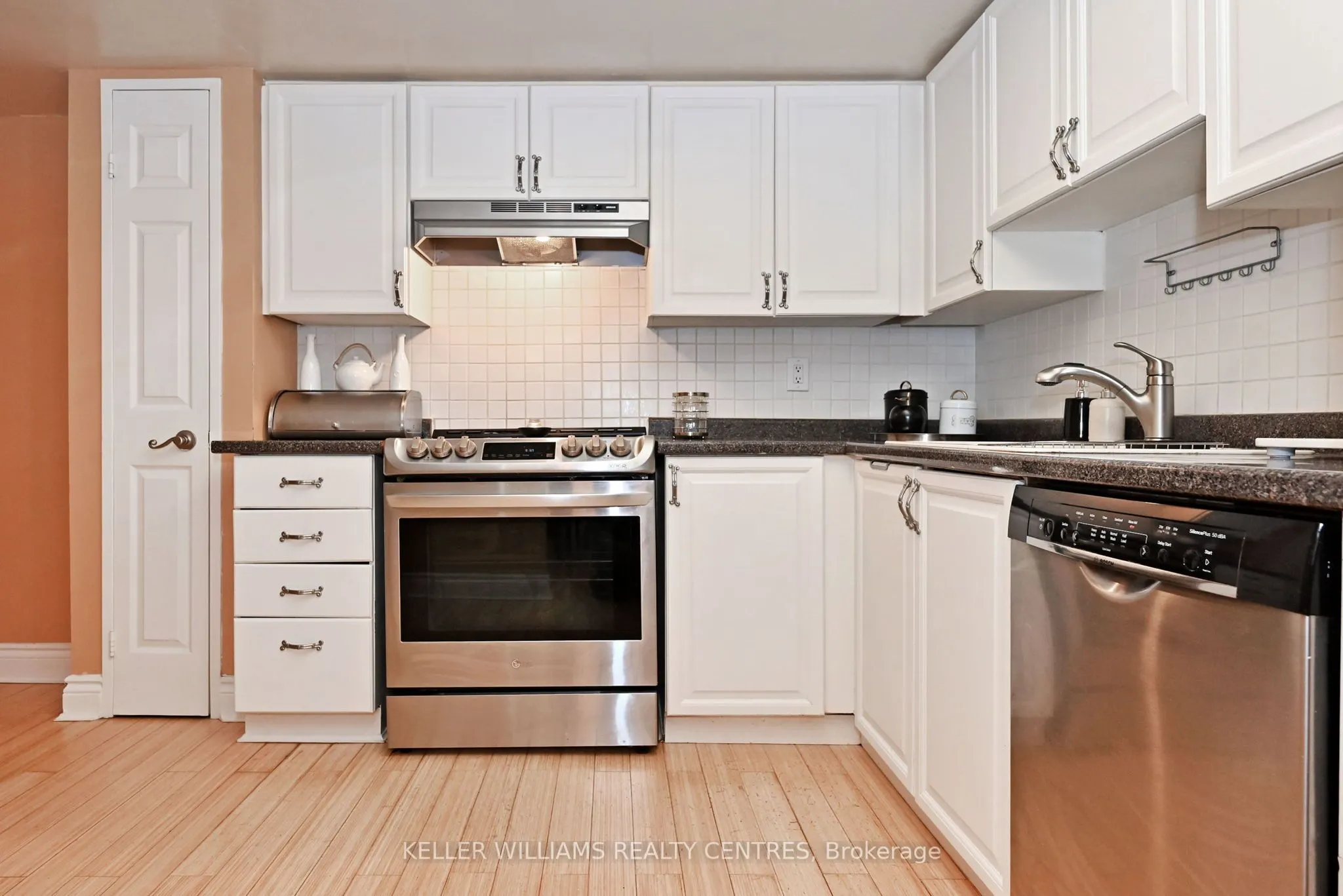 14924 Yonge Street, #223