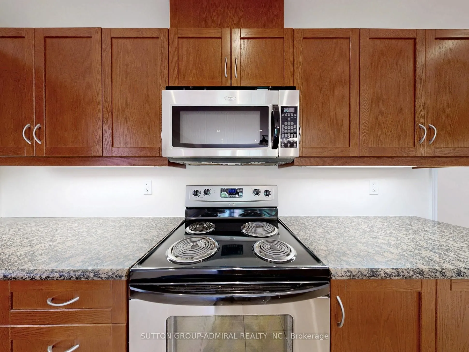 700 Summeridge Drive, #11