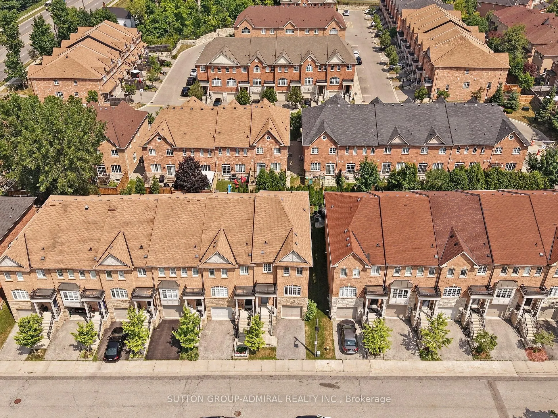 700 Summeridge Drive, #11