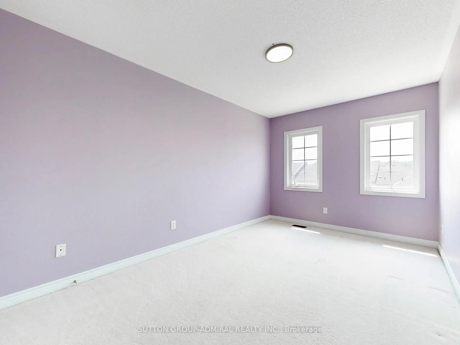 700 Summeridge Drive, #11