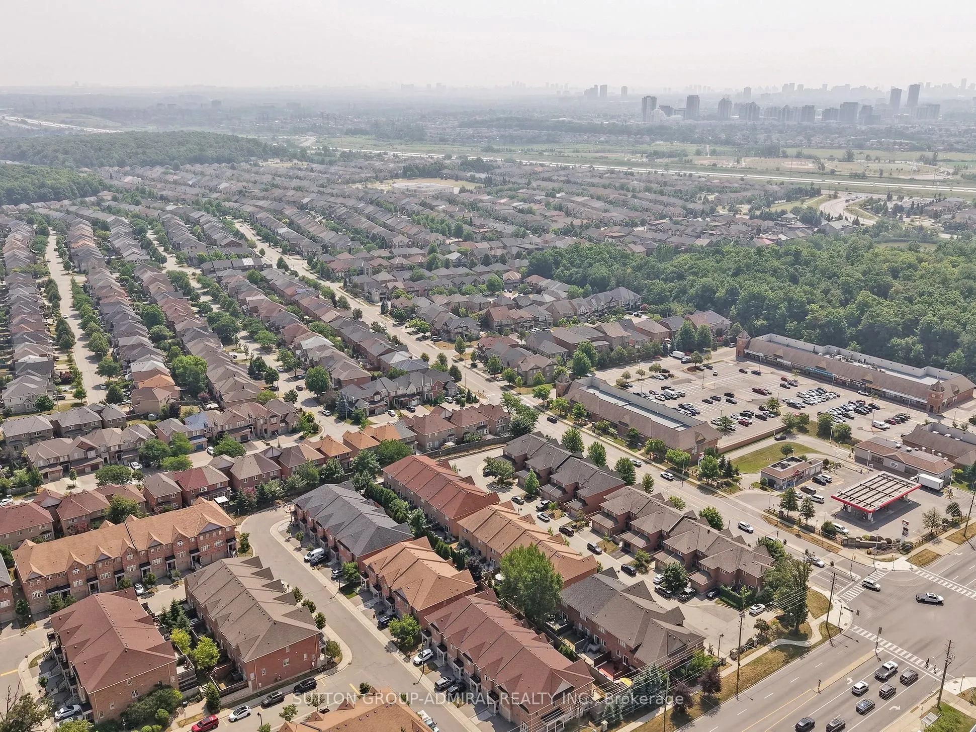 700 Summeridge Drive, #11