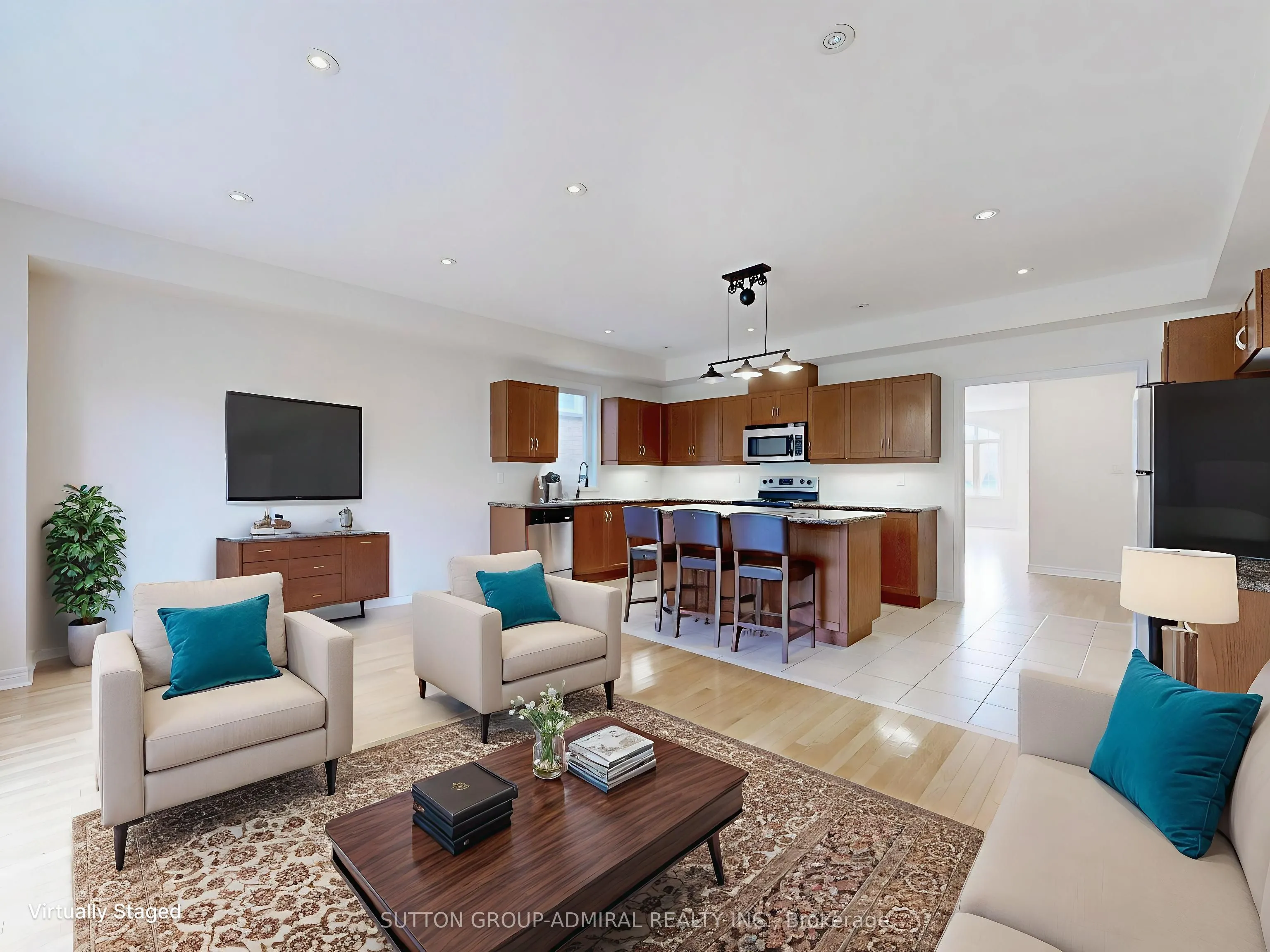 700 Summeridge Drive, #11