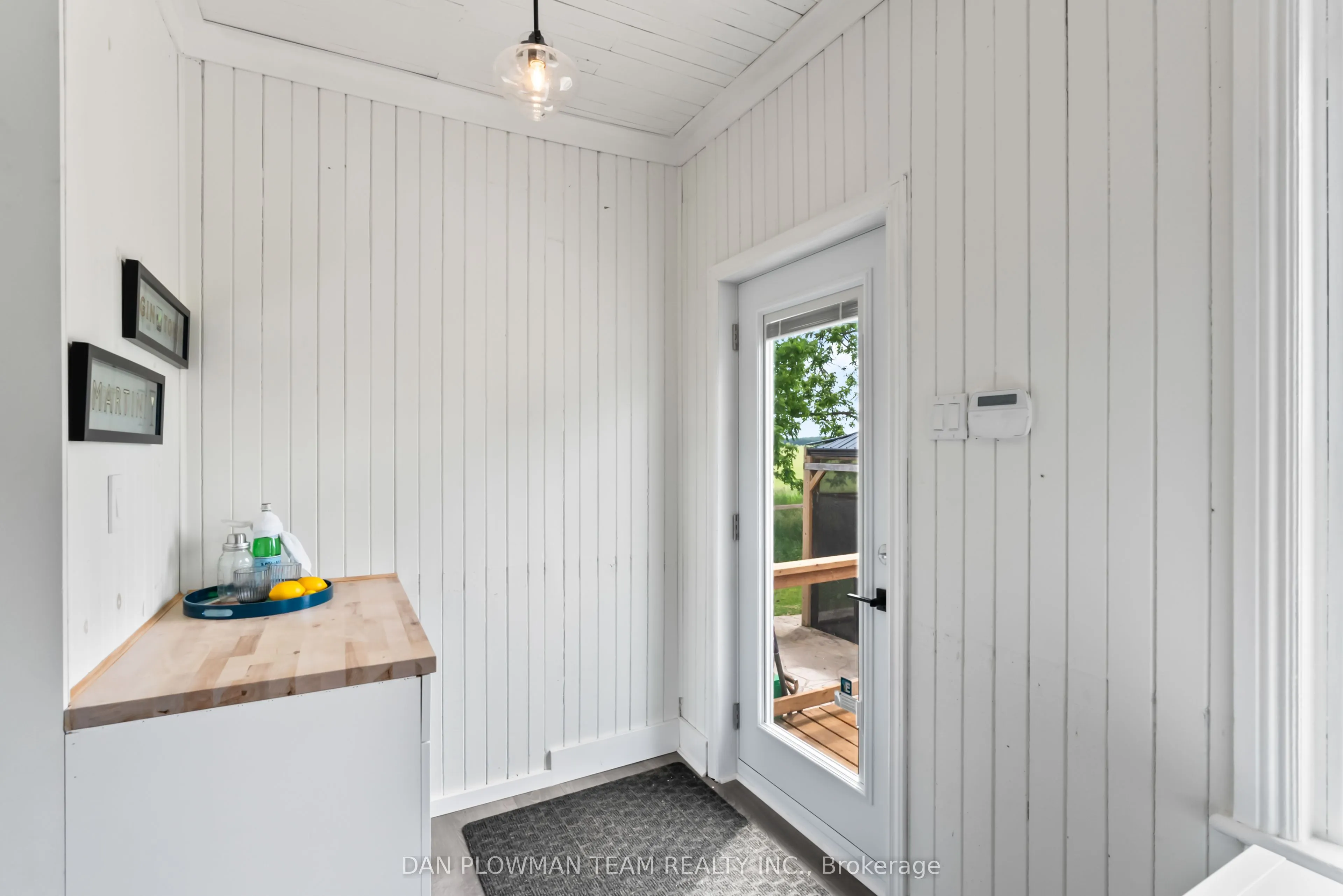1250 Concession 2 Road