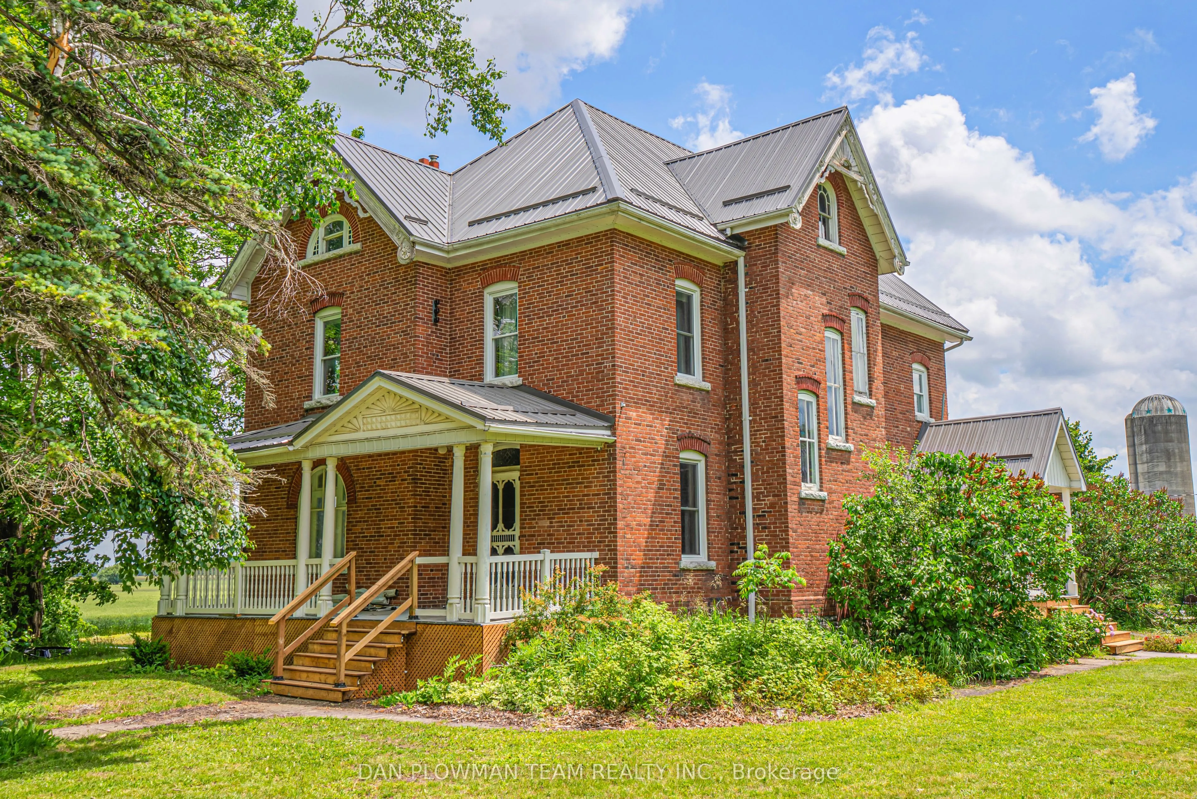 1250 Concession 2 Road