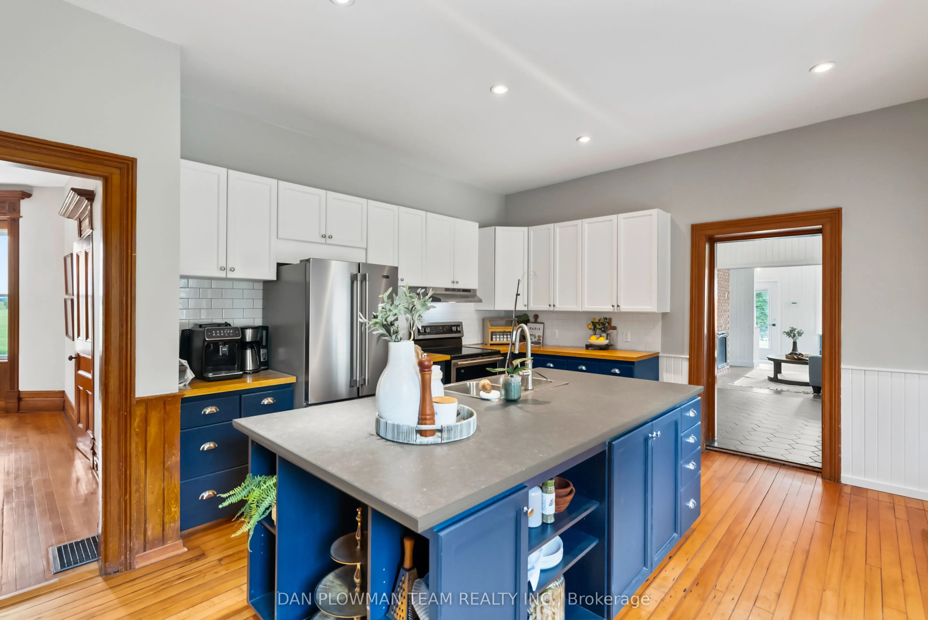 1250 Concession 2 Road