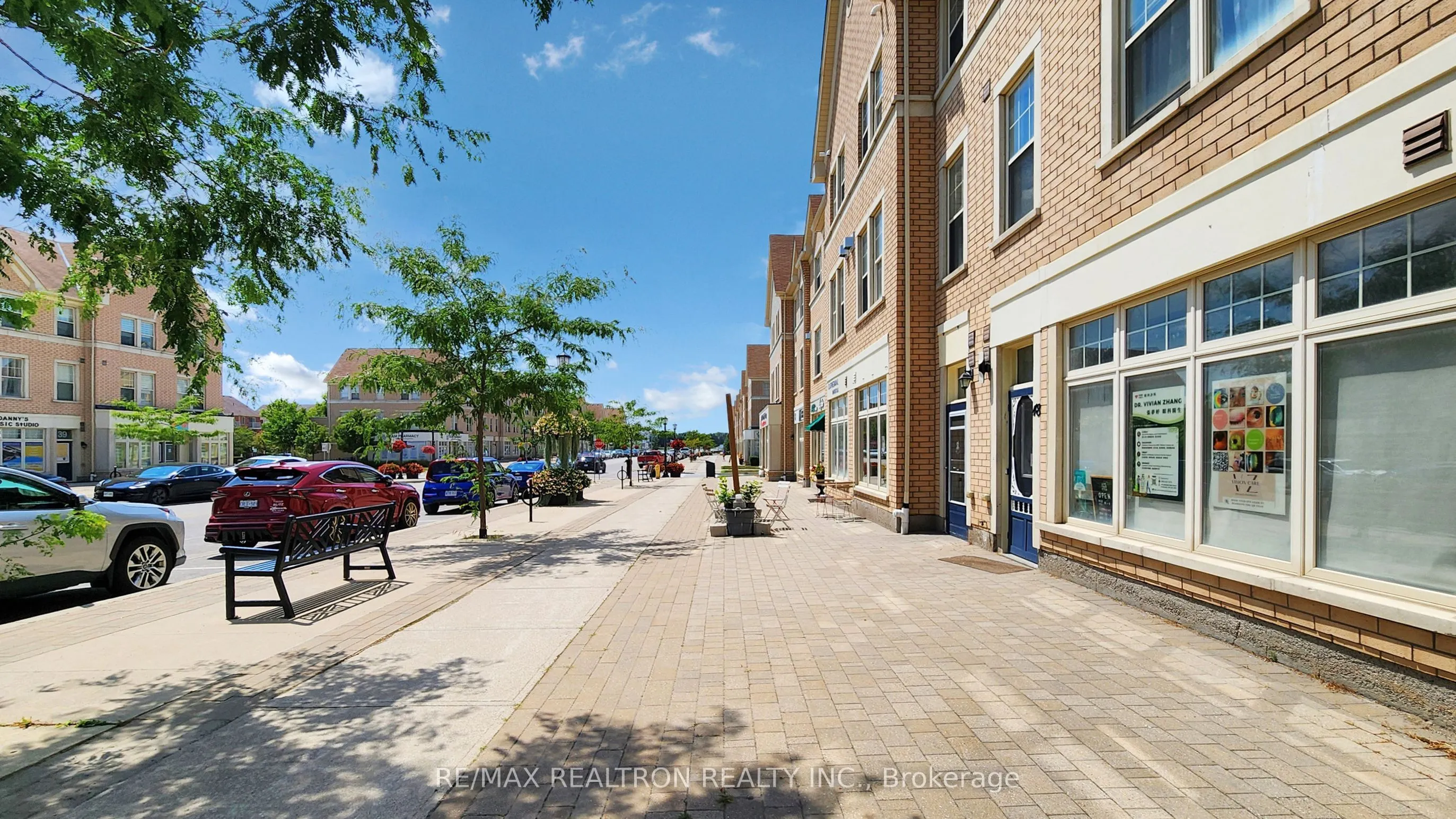 48 Cathedral High Street, #Upper Level