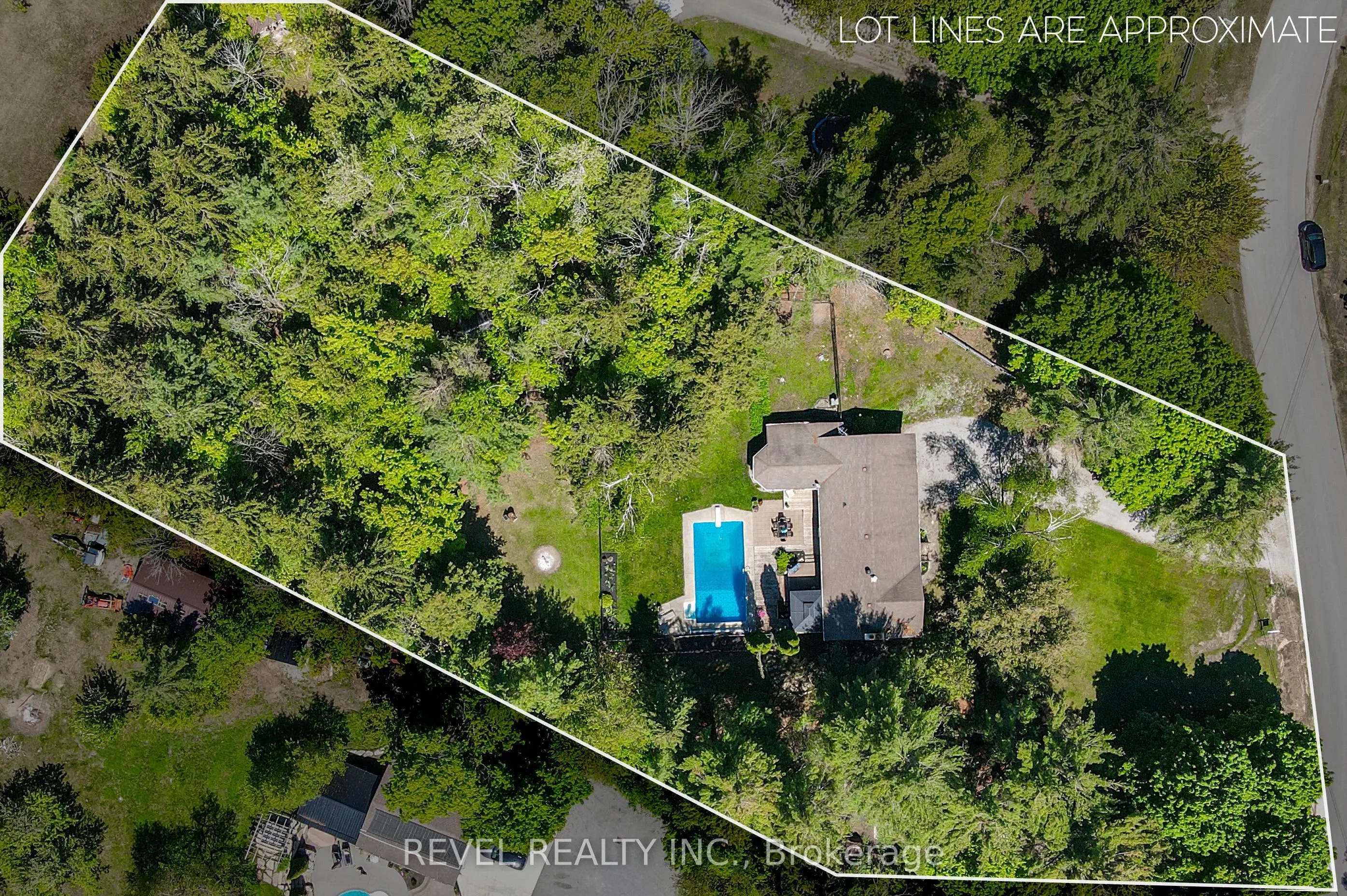 20 The Pines Lane
