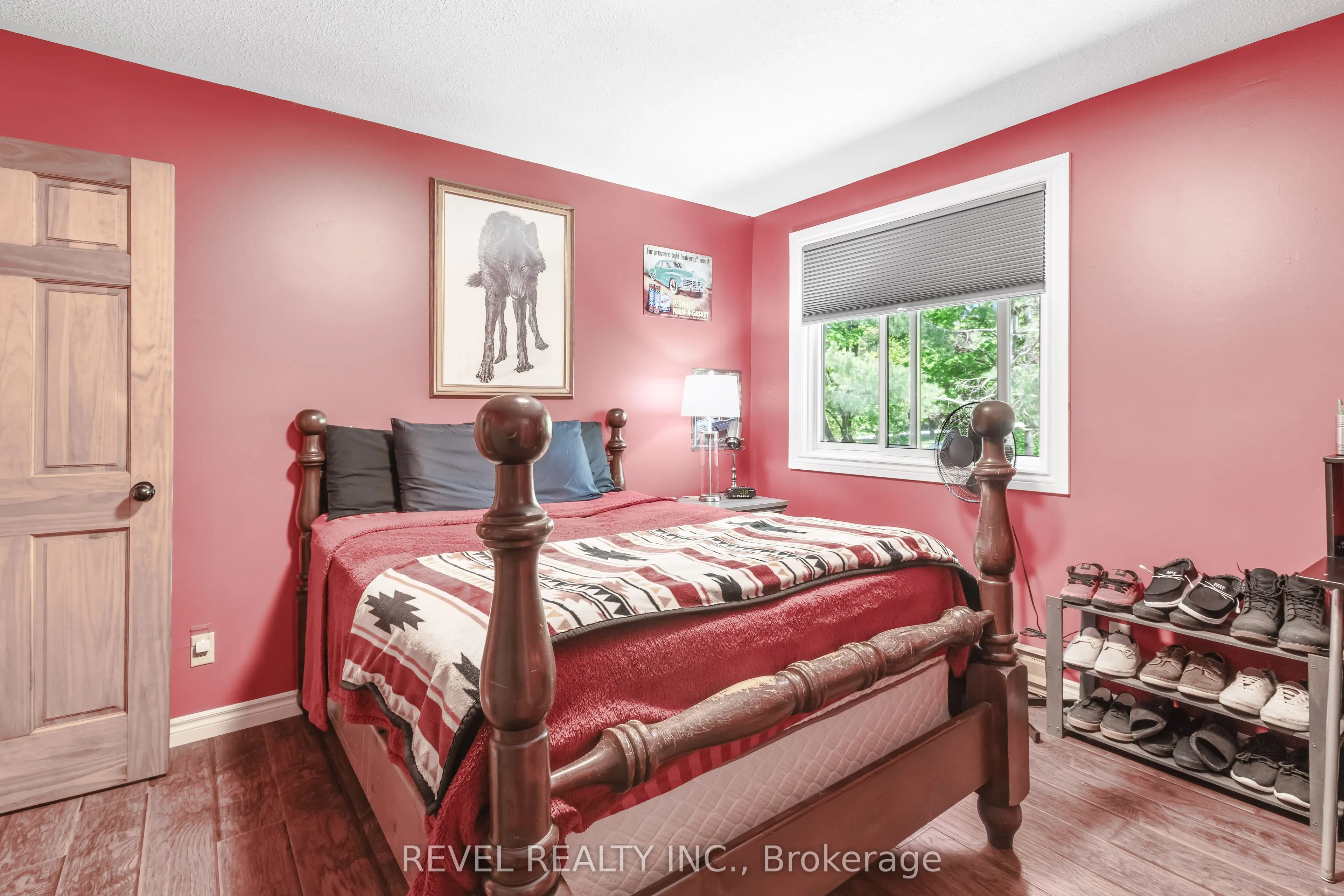 20 The Pines Lane