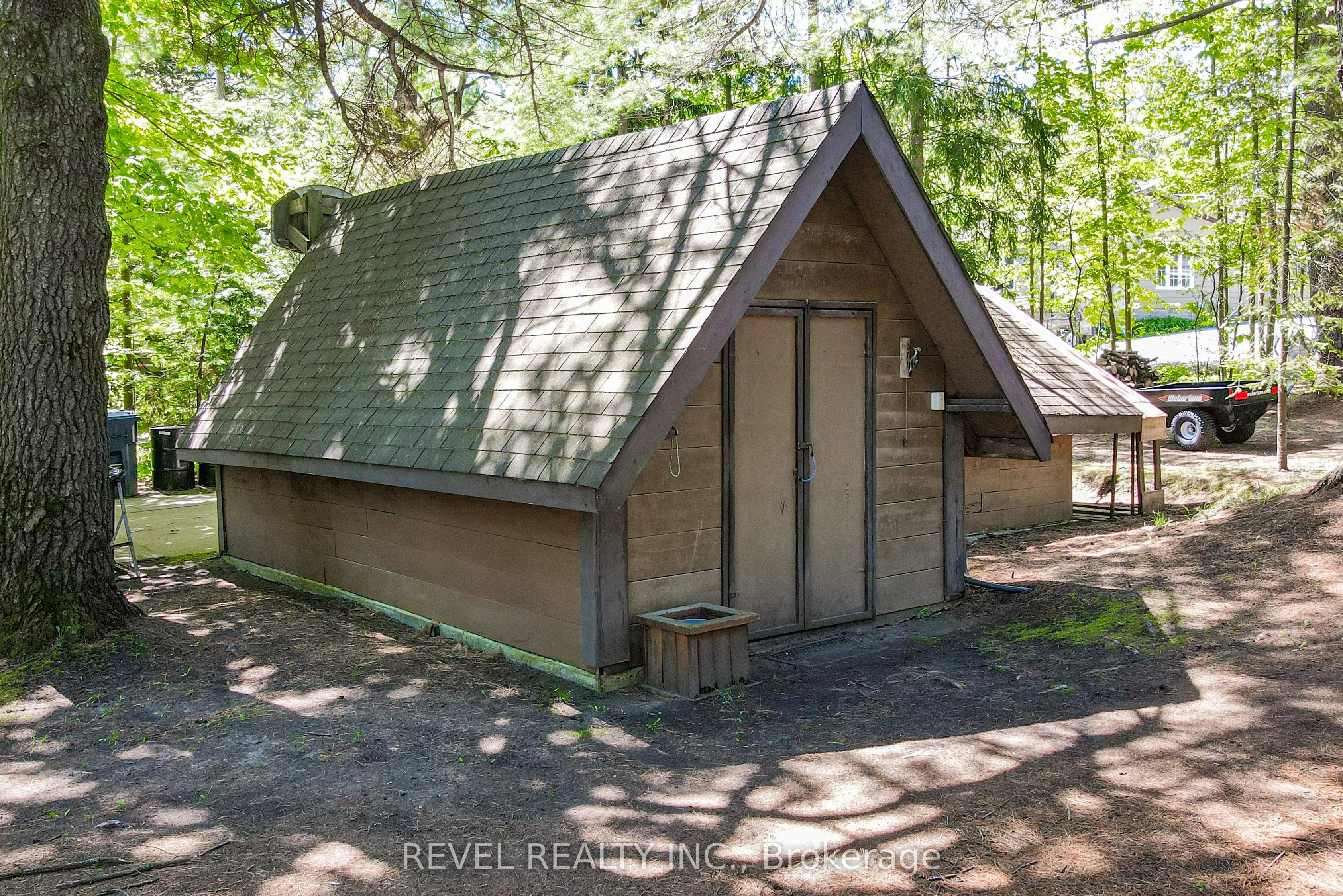 20 The Pines Lane