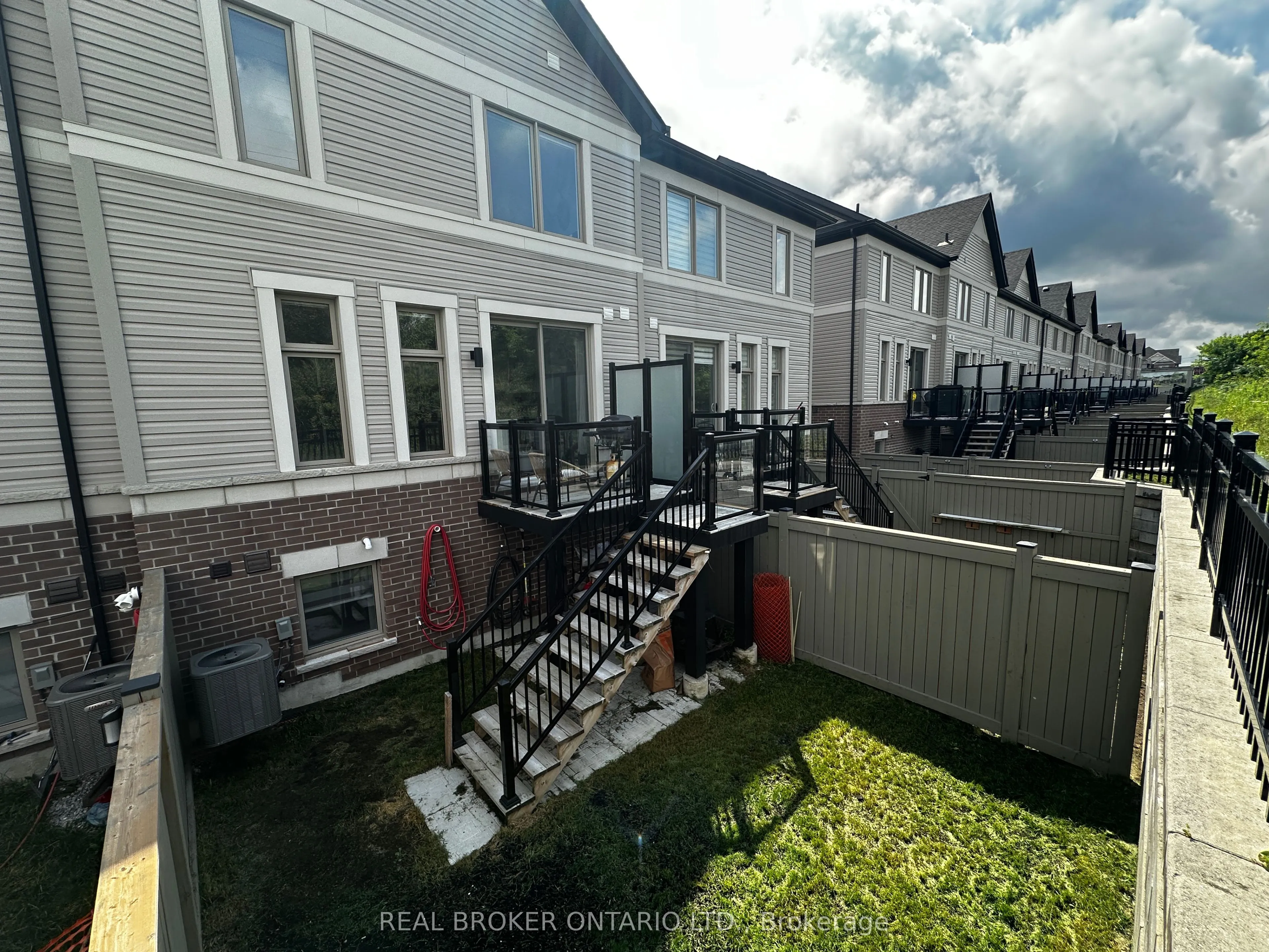 34 Totten Trail, #17