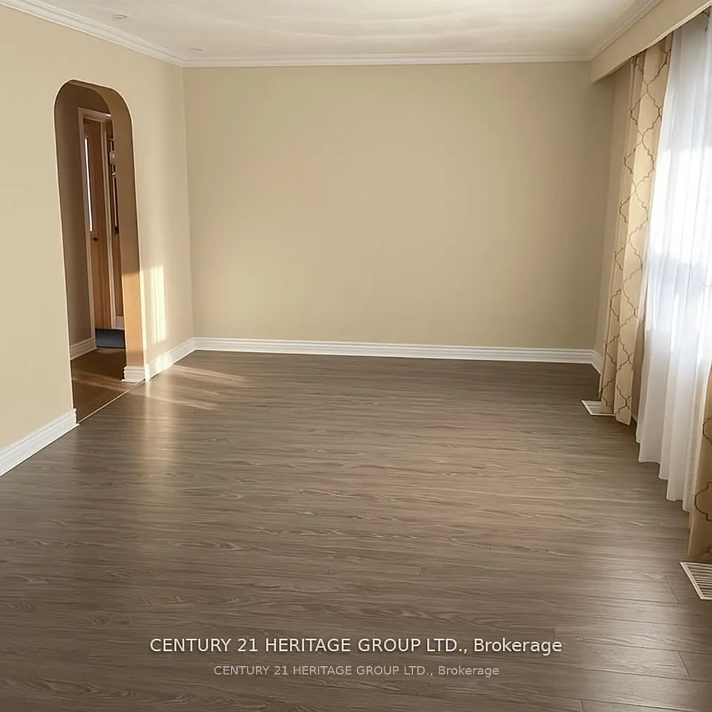 2047 Inglewood Drive