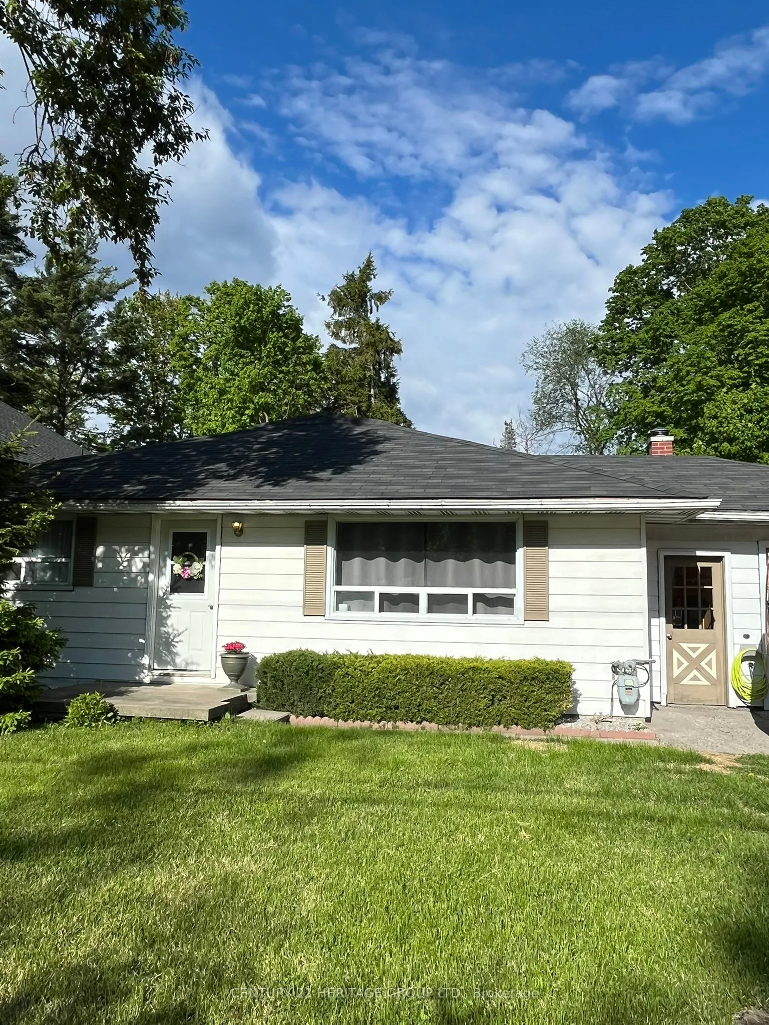 2047 Inglewood Drive
