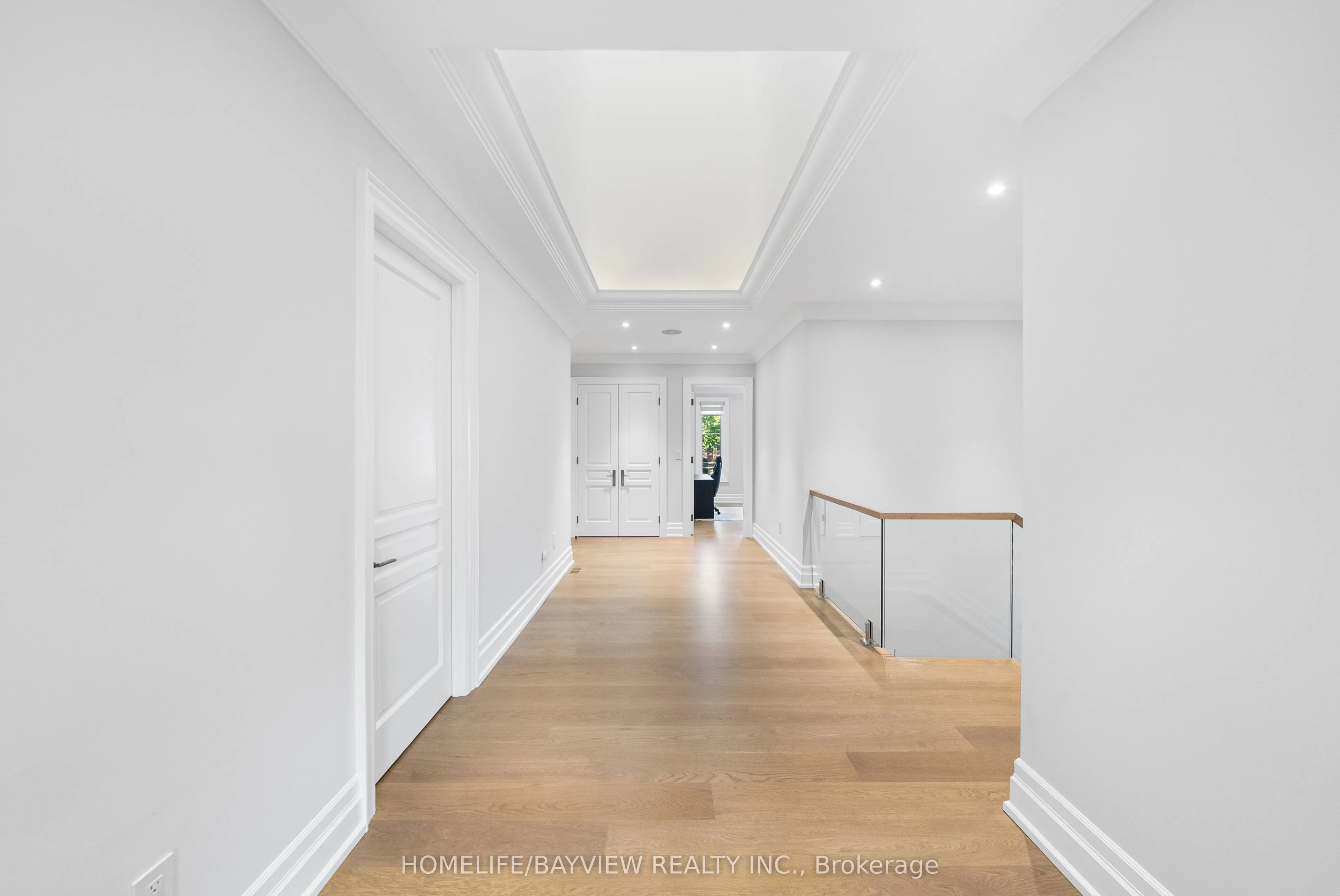 35 HARDING Boulevard