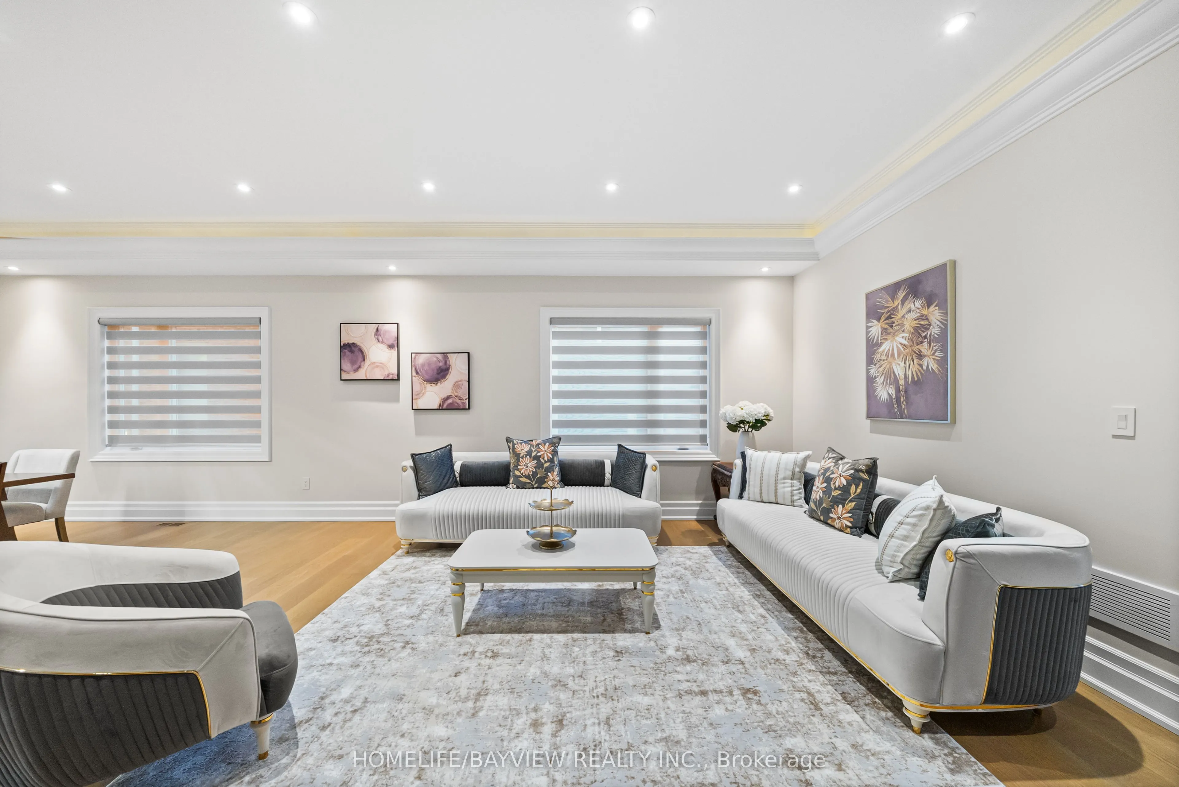 35 HARDING Boulevard