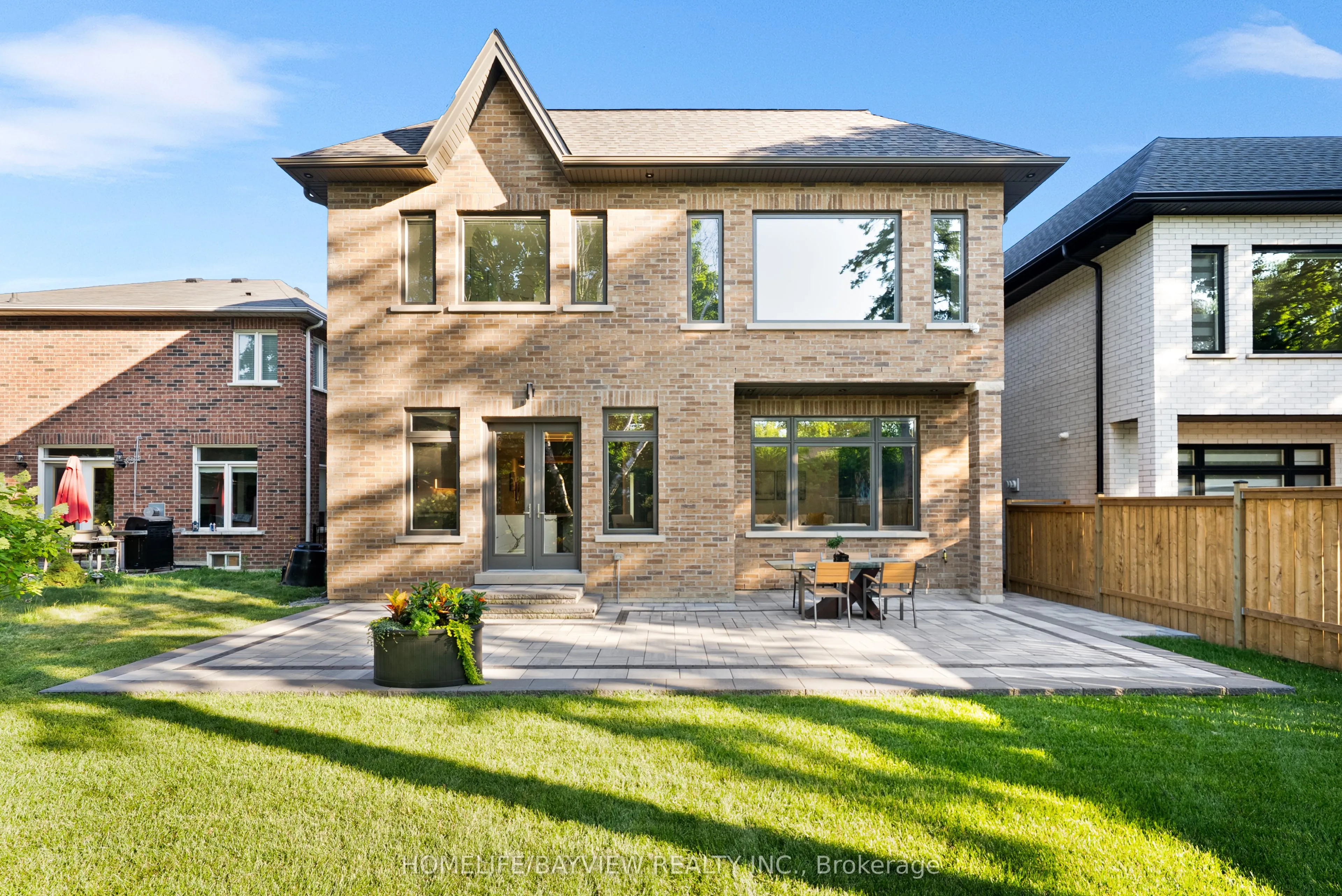 35 HARDING Boulevard