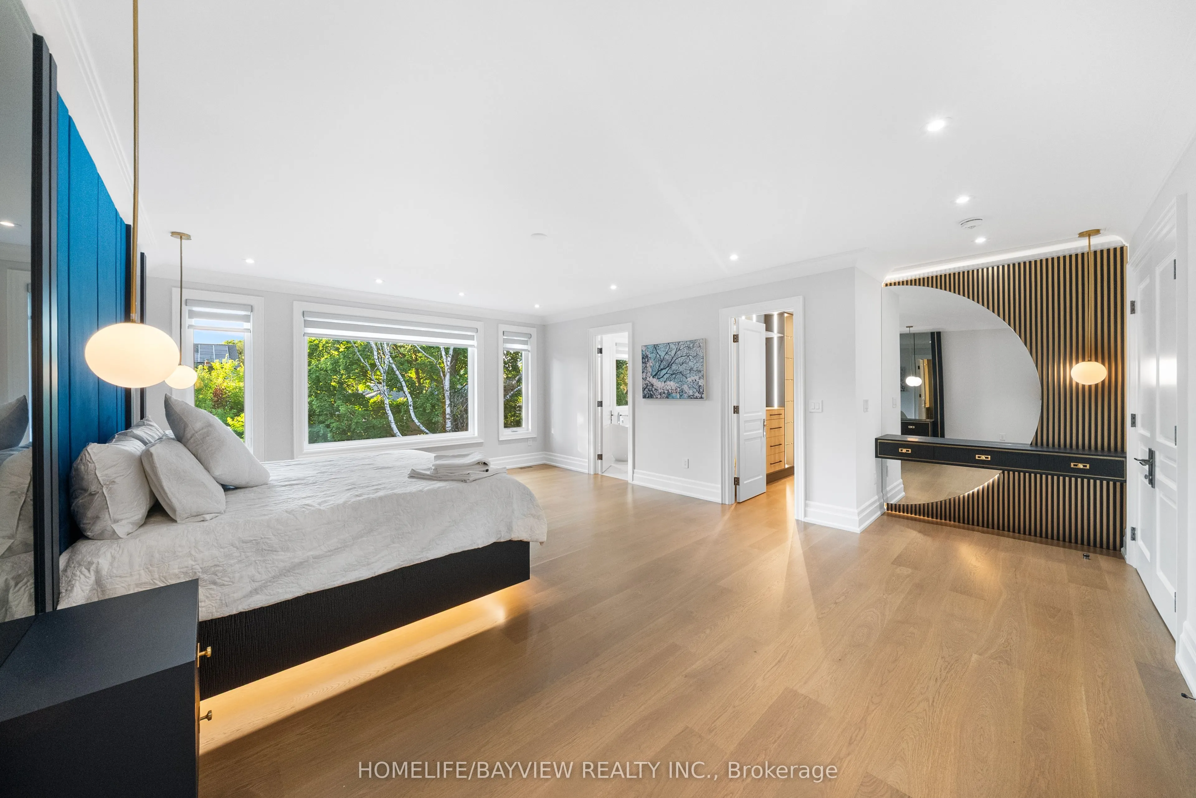 35 HARDING Boulevard