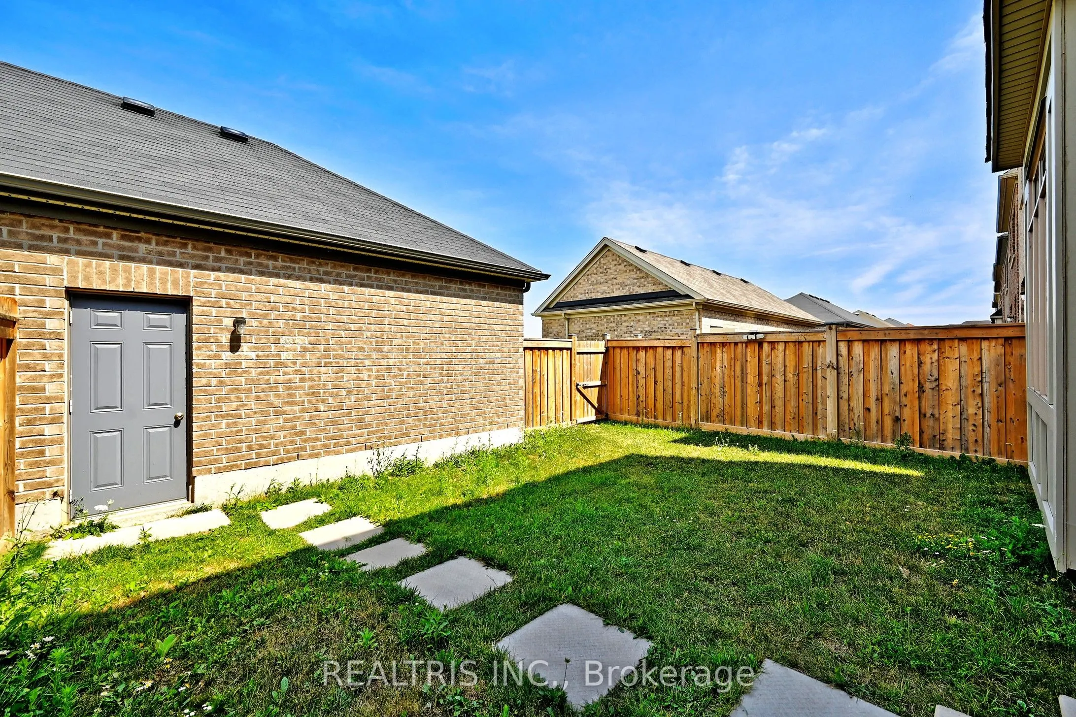 35 Gordon Landon Drive
