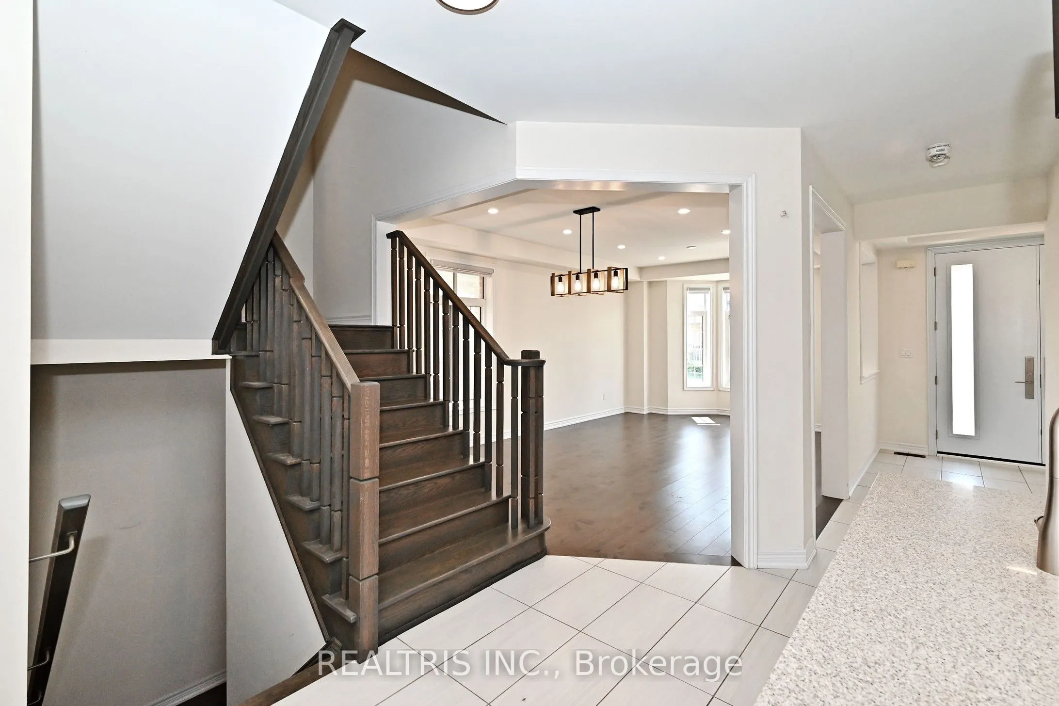 35 Gordon Landon Drive