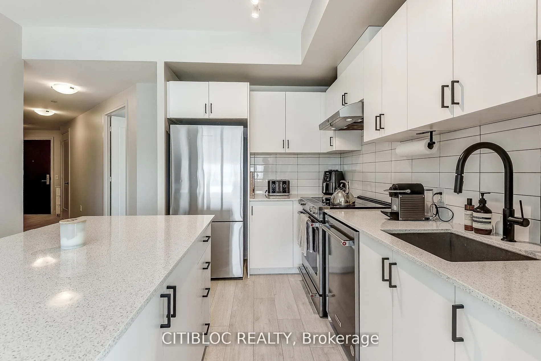 9000 Jane Street, #1408