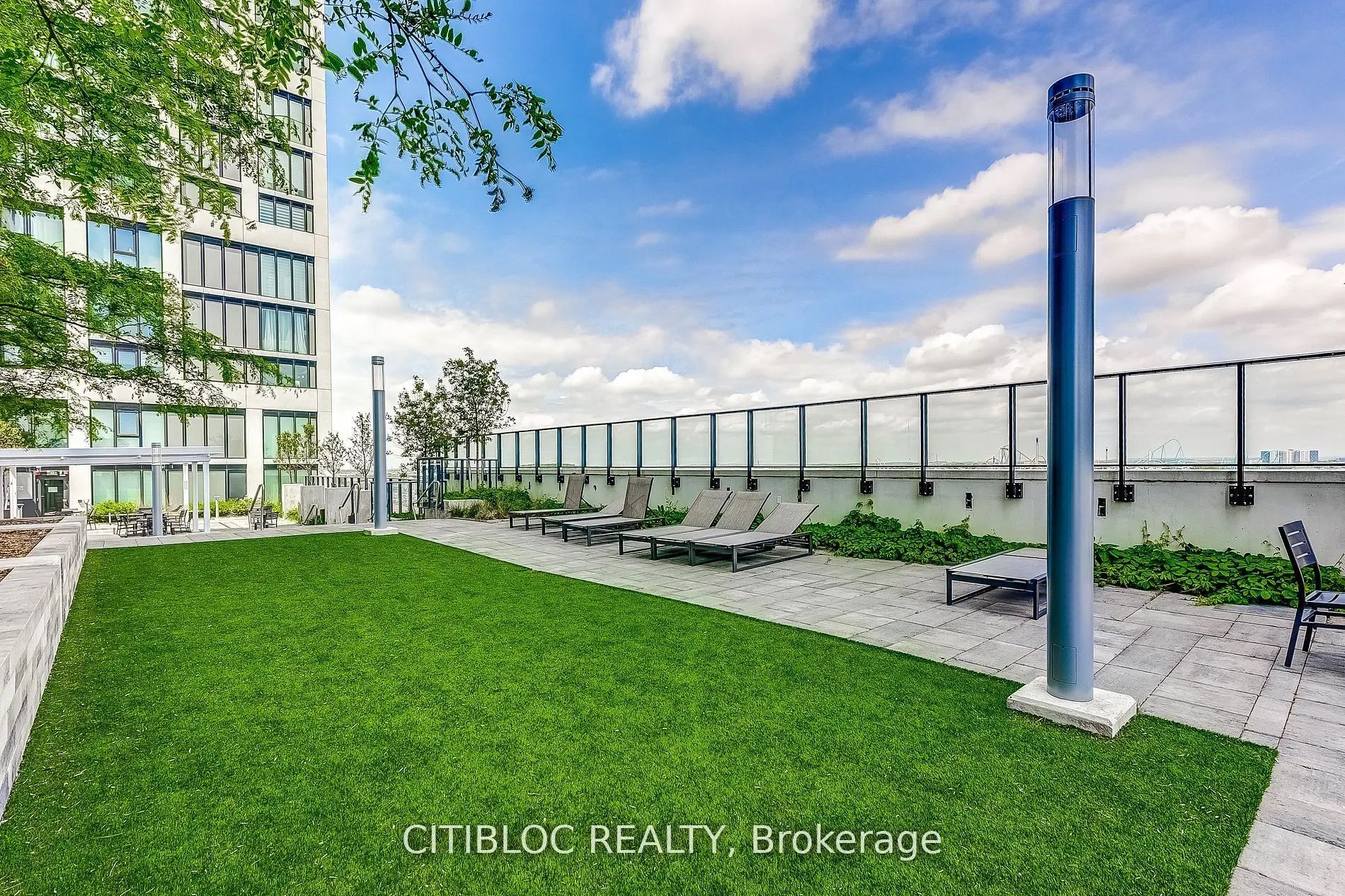 9000 Jane Street, #1408