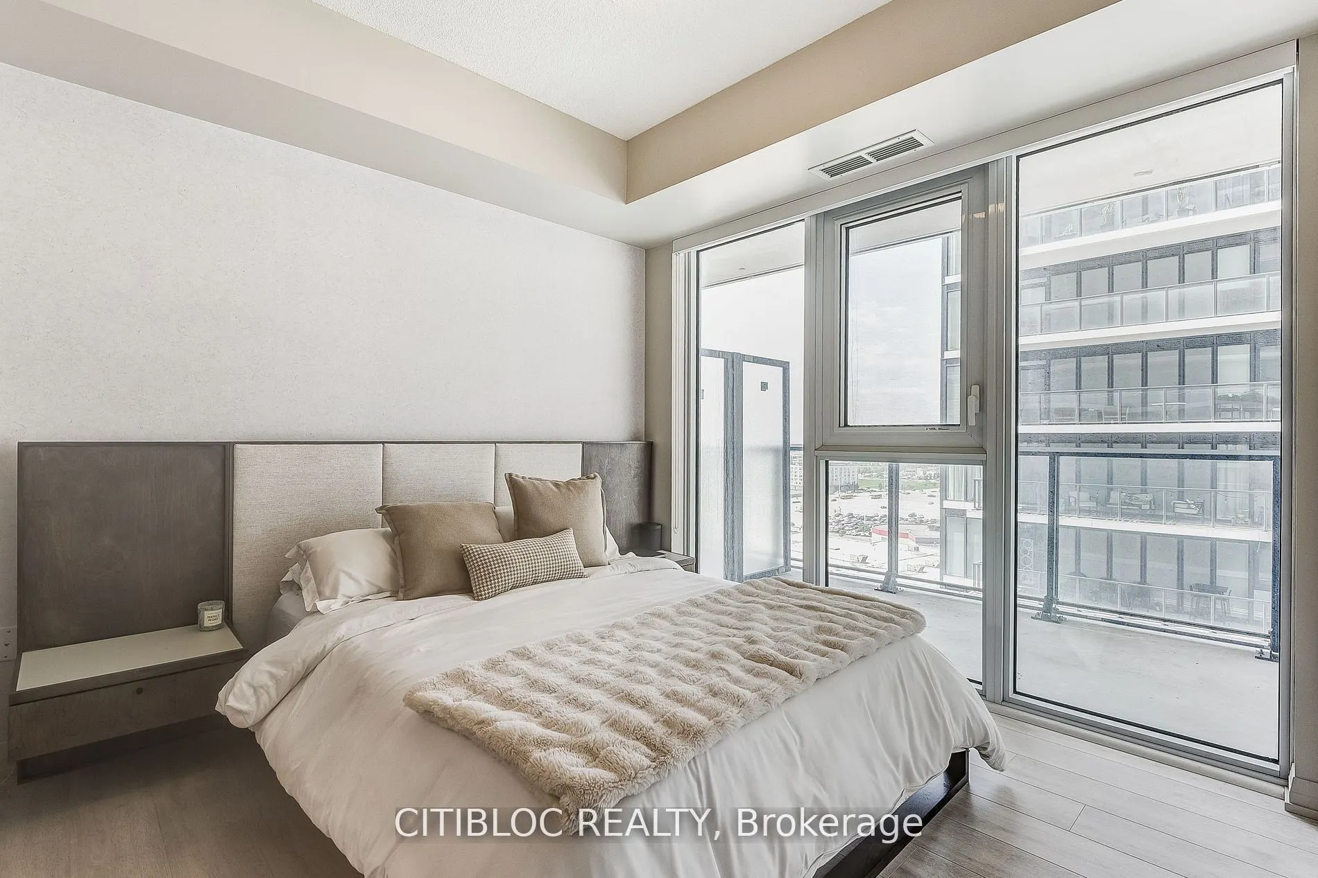 9000 Jane Street, #1408